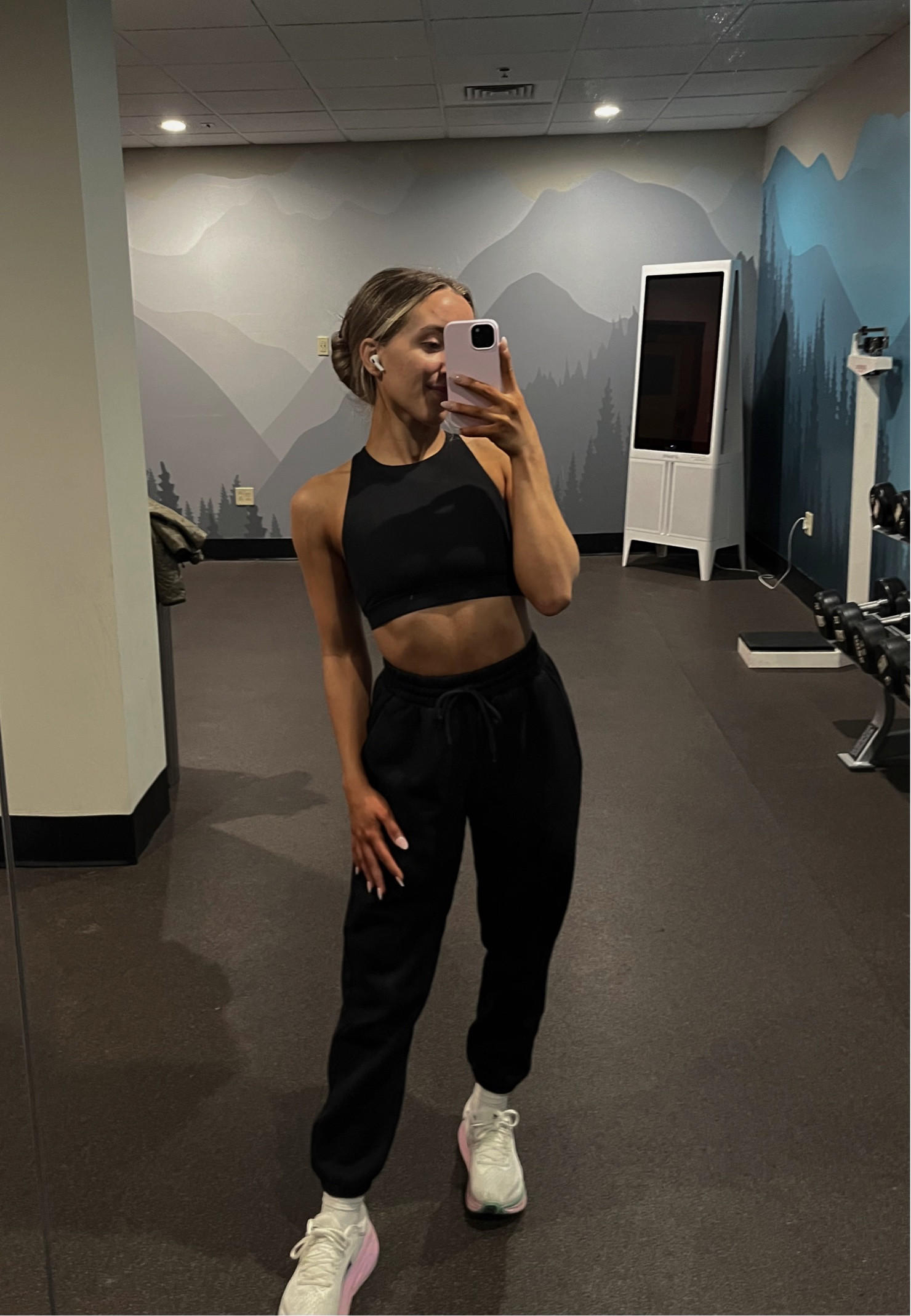 ❤️‍🔥


#LTKtravel #LTKfitness #LTKActive