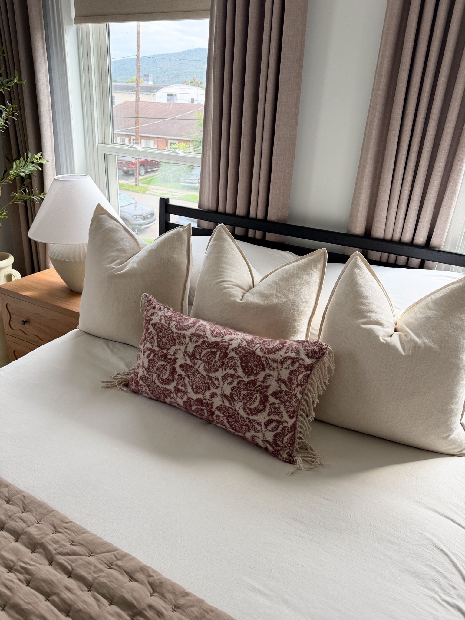 Beautiful warm burgundy / beige Threshold designed with Studio McGee throw pillow for this fall season - perfect for an accent on your bed or couch! 

#Targethome
#Threshold
#StudioMcGee

#LTKSeasonal