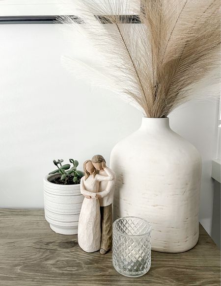 Loved this vase so much I decided to grab the taller version plus a second of this size. I love the color and textures with the pampas grass.

Home Decor • Interior Decor • Neutral Decor • Neutral Home • Ceramic Vase • Magnolia • Spring Collection 2023

#homedecor #neutralhome #magnolia #interiordecor

#LTKhome #LTKFind #LTKunder50
