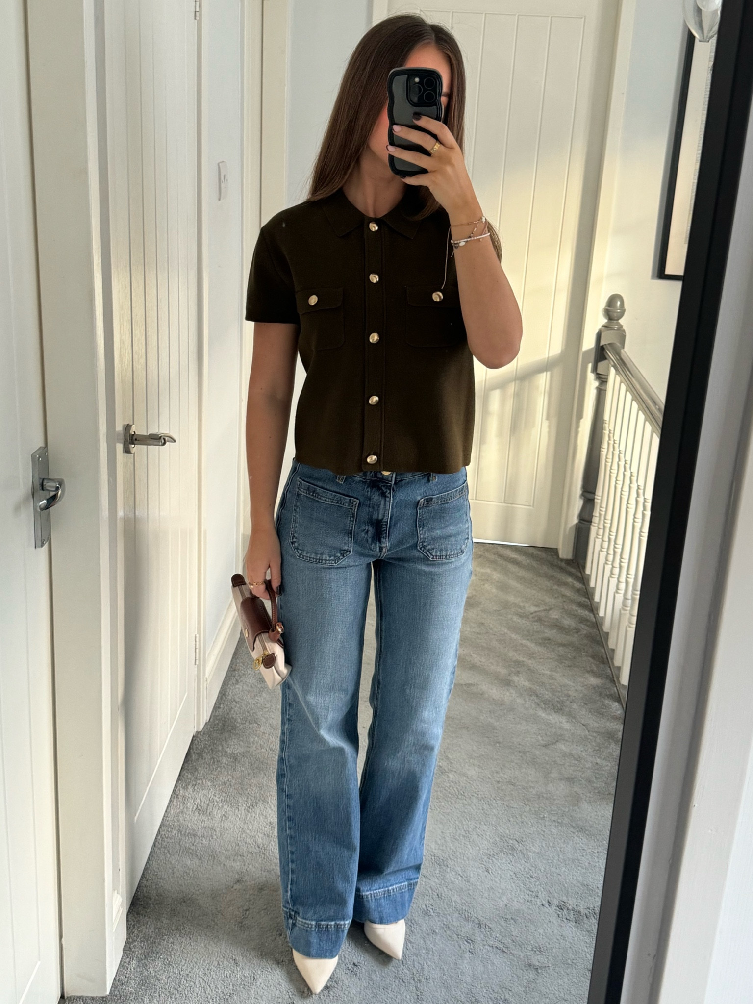 Khaki short sleeve cardigan 🤍

#LTKuk #LTKautumn #LTKeurope