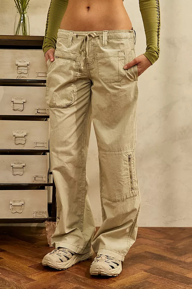 BDG Tie Waist Sage Cargo Pants | Urban Outfitters (EU)