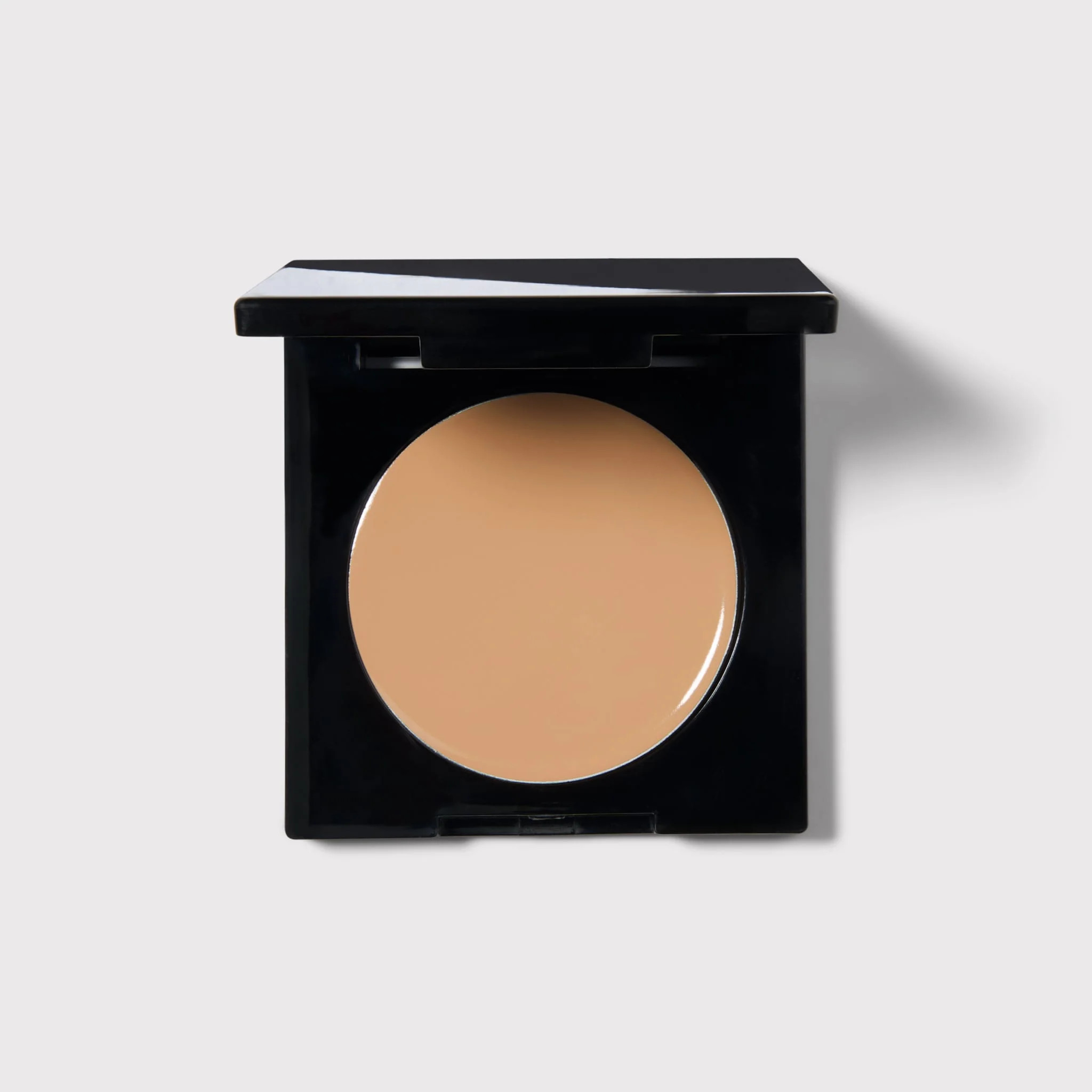 Seamless Finish Full Coverage Concealer | Laura Geller