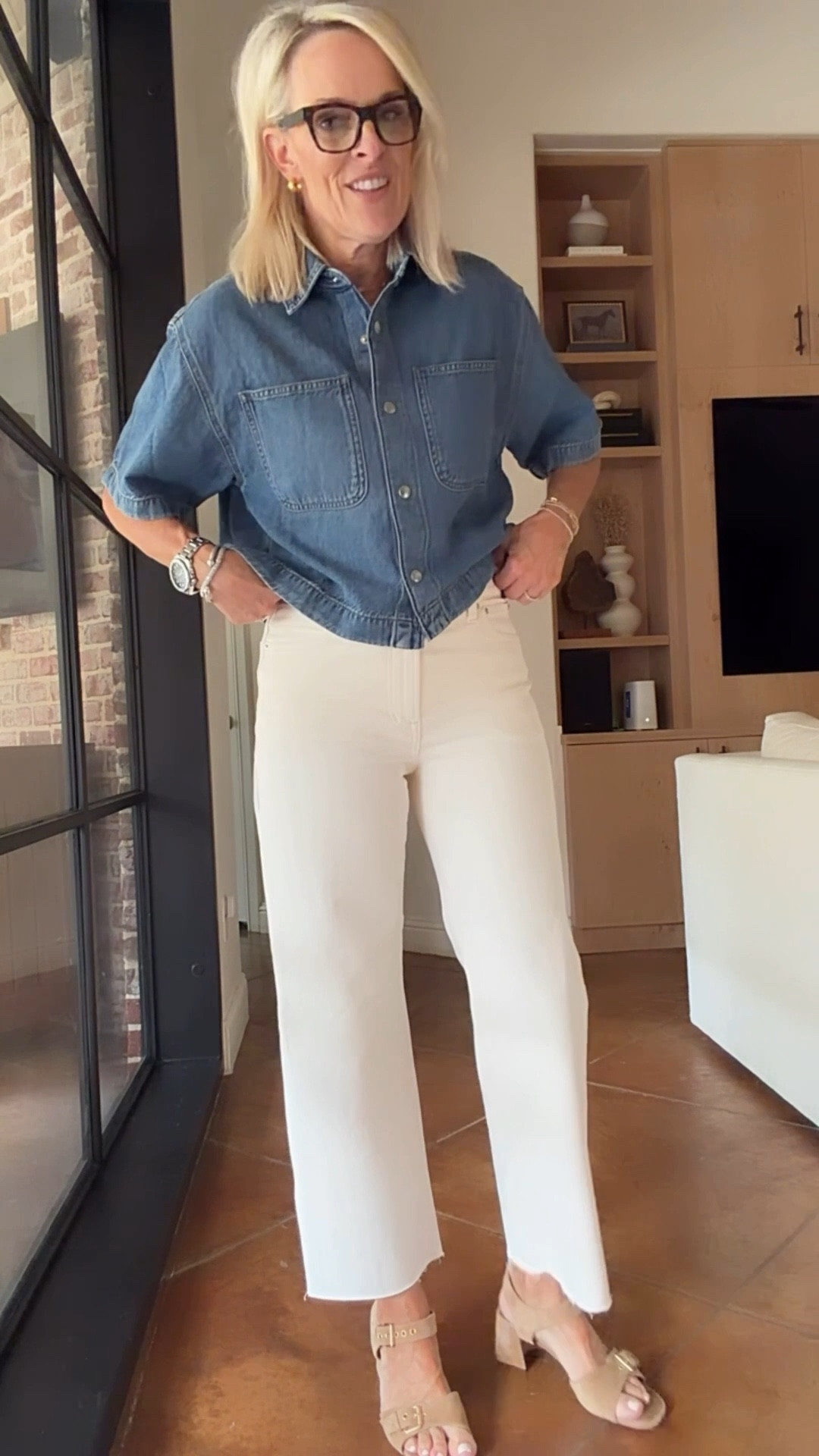 Madewell in spider’s event is happening now!
25% offsite wide! For insiders, and it is free to become an insider, but you get free shipping 

Fit on these are true to size !! 
￼￼

#LTKOver40 #LTKSaleAlert #LTKgrwm