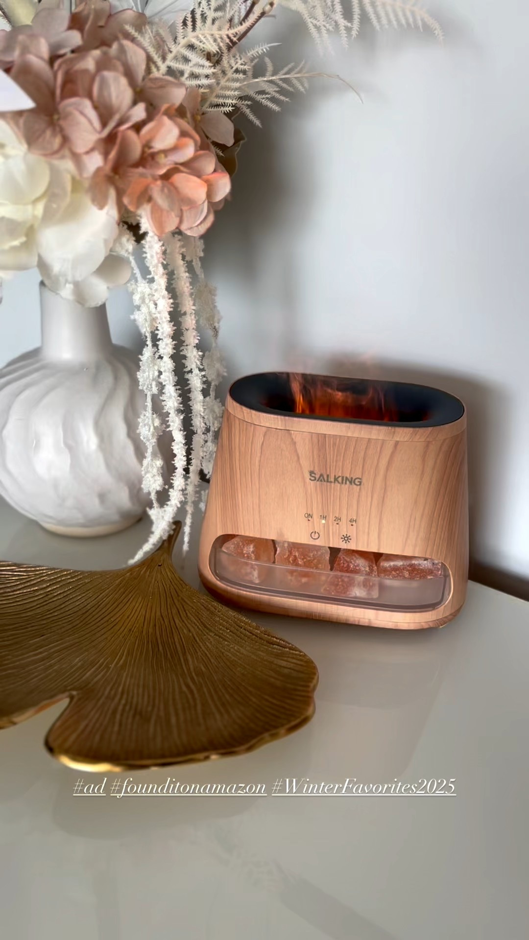 This salt and flame essential oil lamp is my fav and makes the best gift! Super affordable from @amazon! #ad #founditonamazon #WinterFavorites2025 

Thank you to Amazon for sponsoring this post.