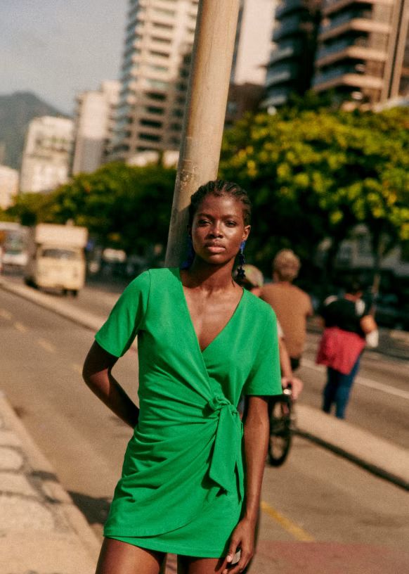 Bright green | Sezane Paris