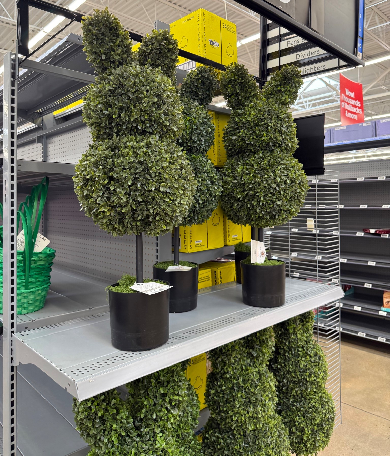 WALMART EASTER FINDS 🐰

So many cute finds for spring and Easter are arriving!


Spring decor, Easter decor, Easter 2026, spring vibes, florals 




#LTKHome