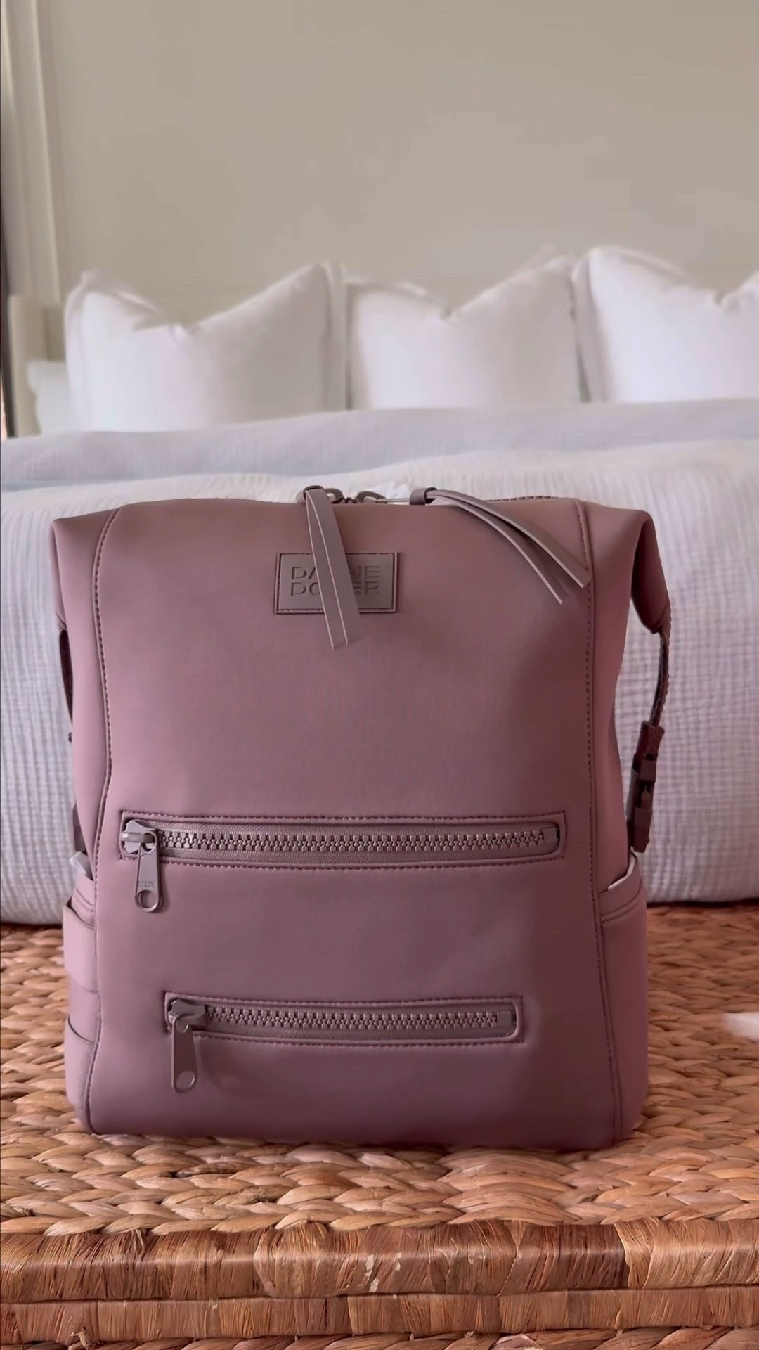 My favorite diaper & hospital bag 🤎