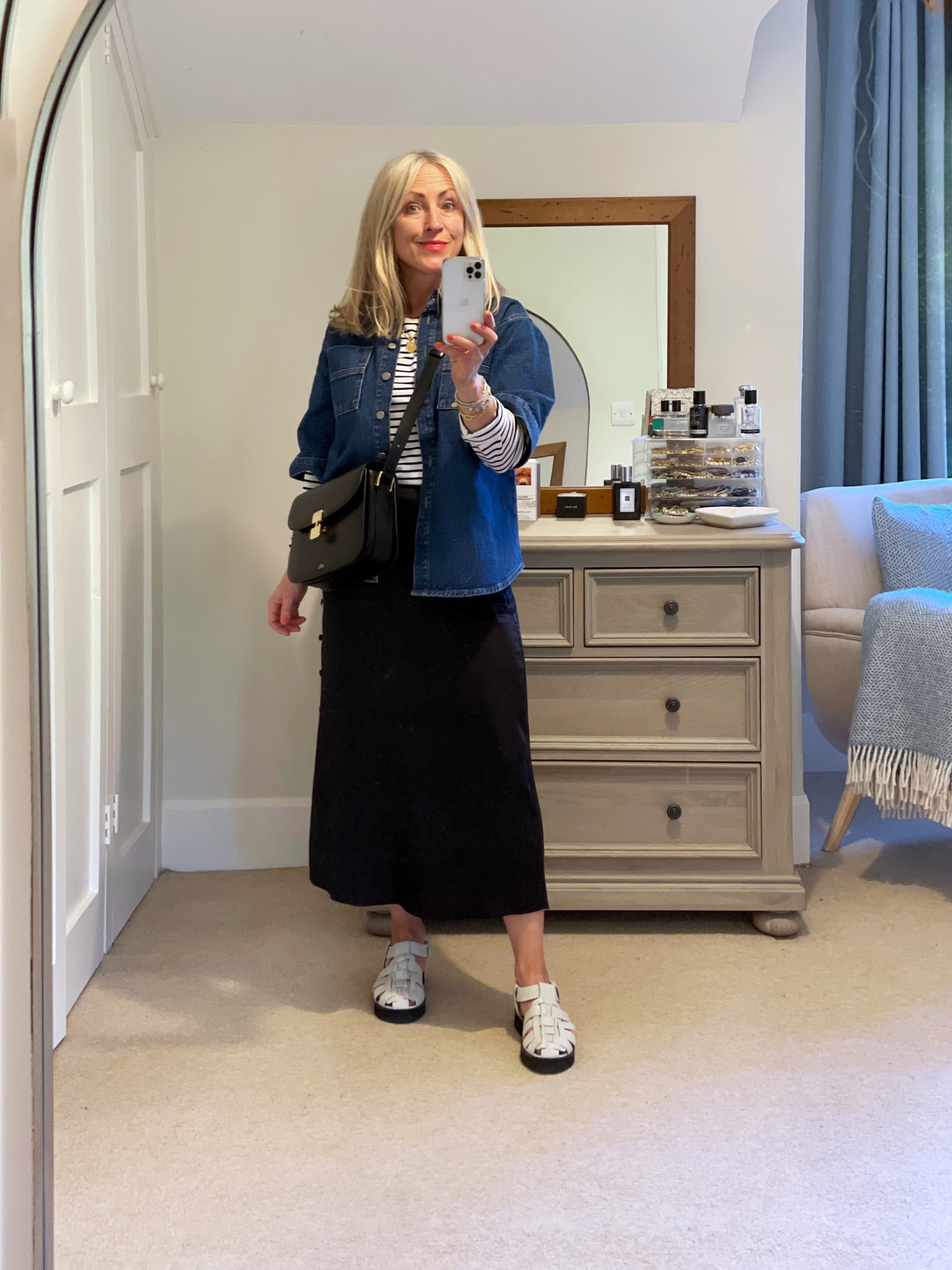 Denim shirt 



#LTKFind #LTKSeasonal