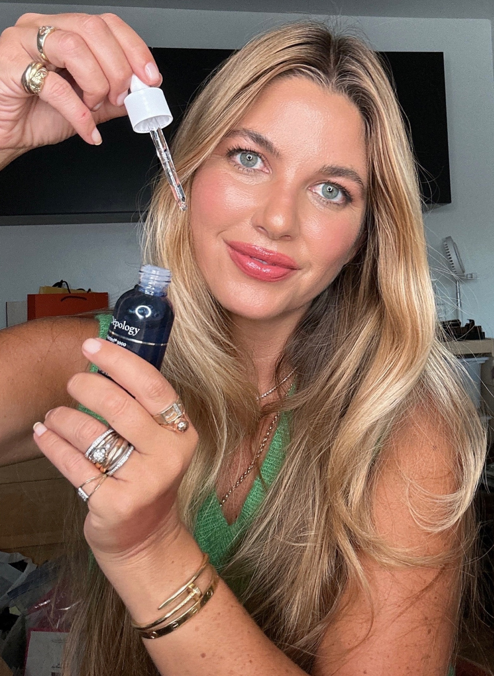 Bouncy, smooth, hydrated and lifted skin ahead with this genius serum from @depology. I love the way it has effortlessly integrated itself into my skincare routine ⚡️

#ad #depology #DepoligyMatrixyl #DepologySkincare 

Full video review on my channel…YouTube/beautyprofessor 👓💋

#LTKVideo #LTKbeauty #LTKfindsunder50