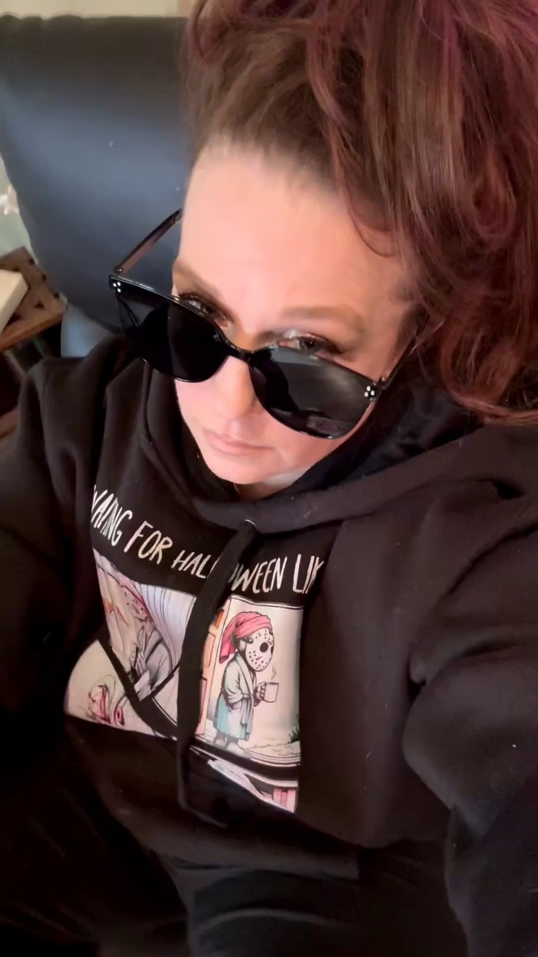 POV: I’m on a beach getting the best anti-aging “sun” of my life… but it’s actually red light therapy from my living room. ☀️❤️
Using my KingPavonini Red Light Therapy Lamp Belt in lamp mode for a 15-minute glow session that helps support collagen, smooth texture, and give my skin that post-vacation look—without a single ray of UV damage.
No sunburn. No wrinkles. Just vibes and glow.
#RedLightTherapy #Over40Skin #AntiAgingRoutine #GlowUp #SkinSupport 

#LTKSaleAlert #LTKselfcare #LTKmorningroutine