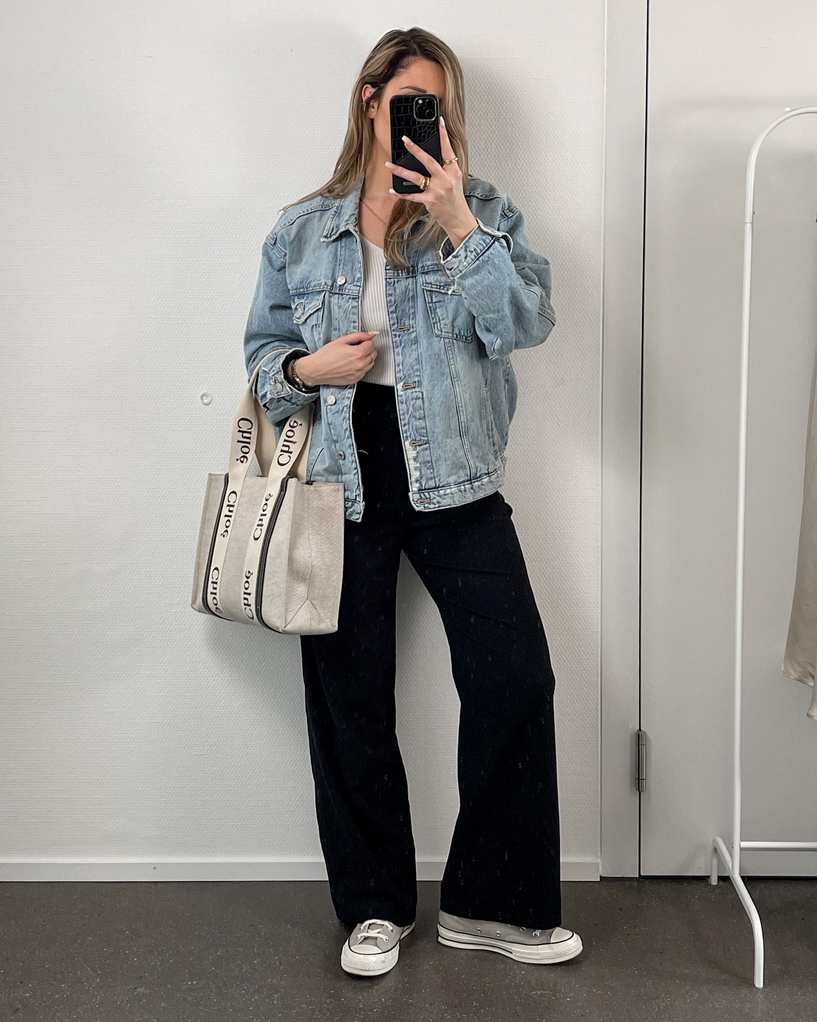 Denim jacket 🫶🏼

#LTKFind #LTKSeasonal #LTKstyletip