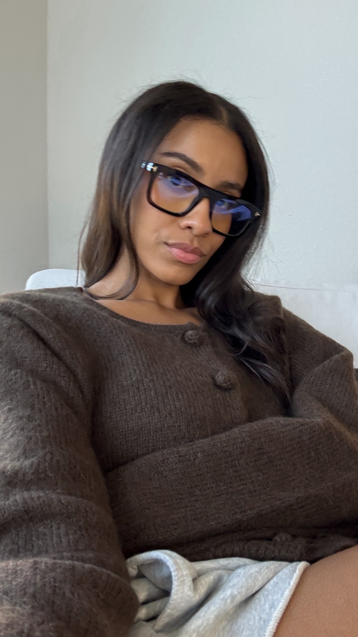 Weekday comfy #everdayoutfit #casualchic #comfysweater #bluelightglasses

#LTKStyleTip #LTKTall