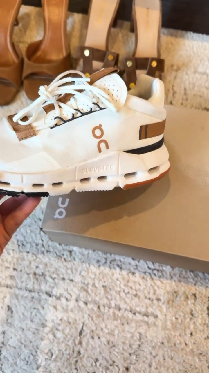 ON Running
Sneakers 

#LTKfitnessgoals #LTKSeasonal #LTKActive