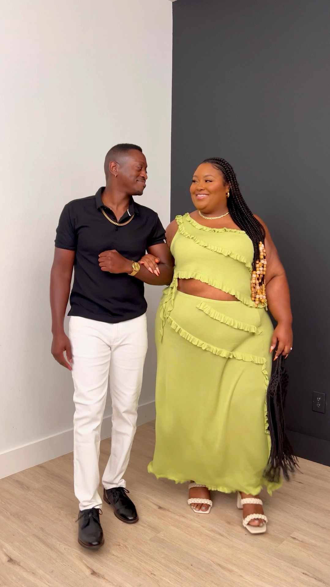 This look gives resort and vacation vibes. The fabric is so lightweight and comfy. 

I’m wearing a size 22 in the top and 24 in the skirt.

And this color pallet of creams, greens, blacks, and gold is an unexpected favorite.

Plus size and mid size girls tap in💖

#LTKPlusSize #LTKStyleTip #LTKMidsize