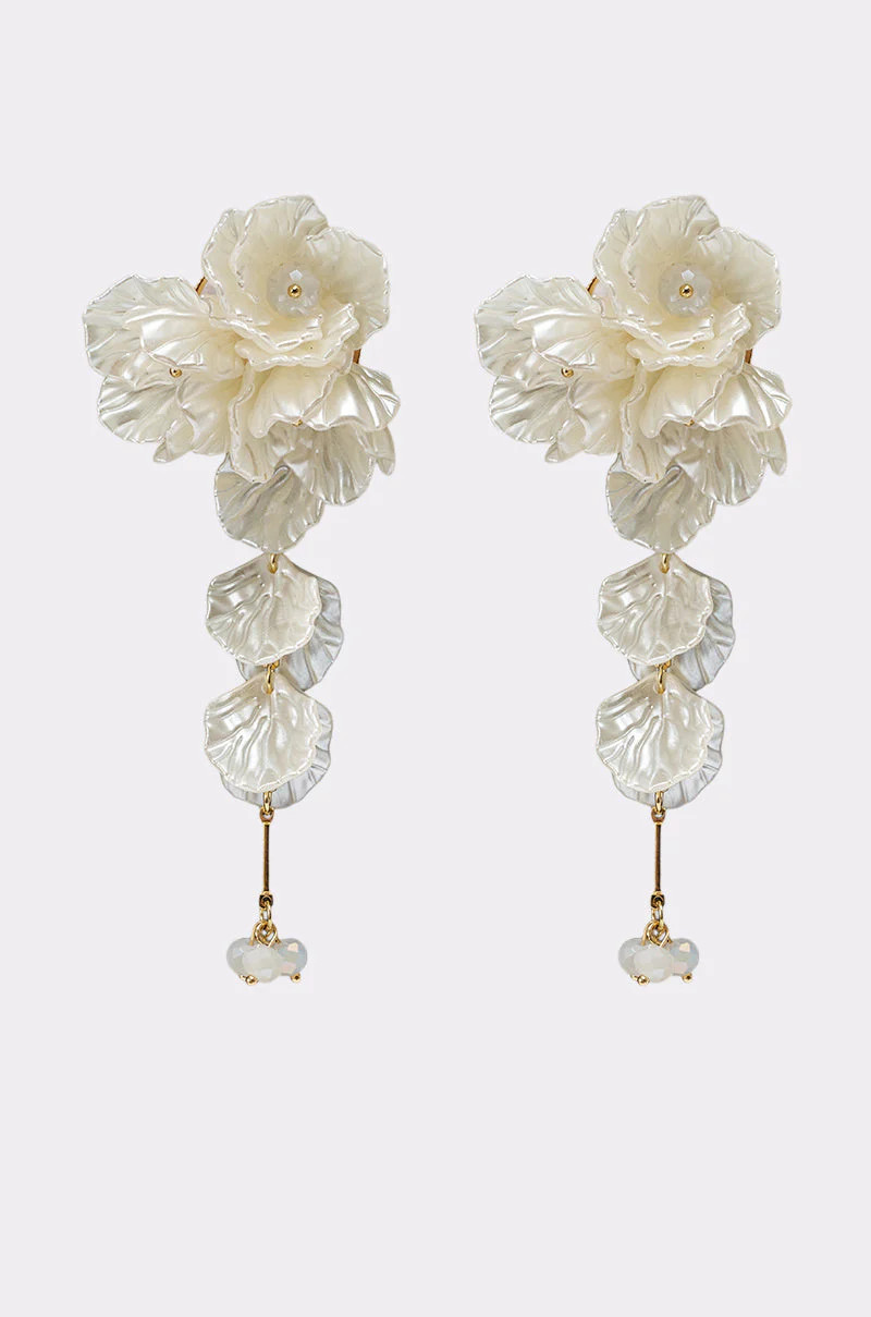 FOR THE PARTY EARRING | AKIRA