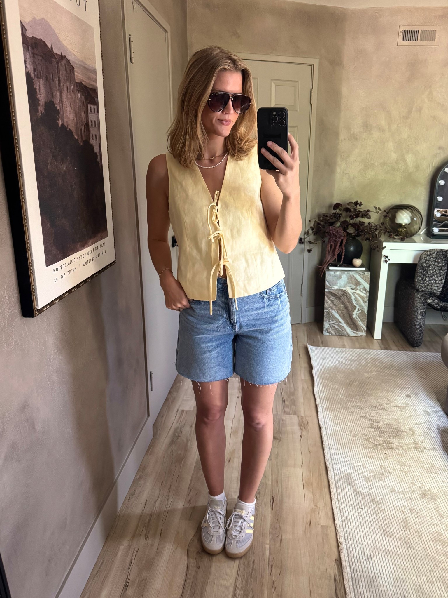 Shorts are Rewash but I couldn’t find the exact pair. Sunglasses are Frye & Co and I also couldn’t find a link. 

#LTKgrwm #LTKootd #LTKSeasonal