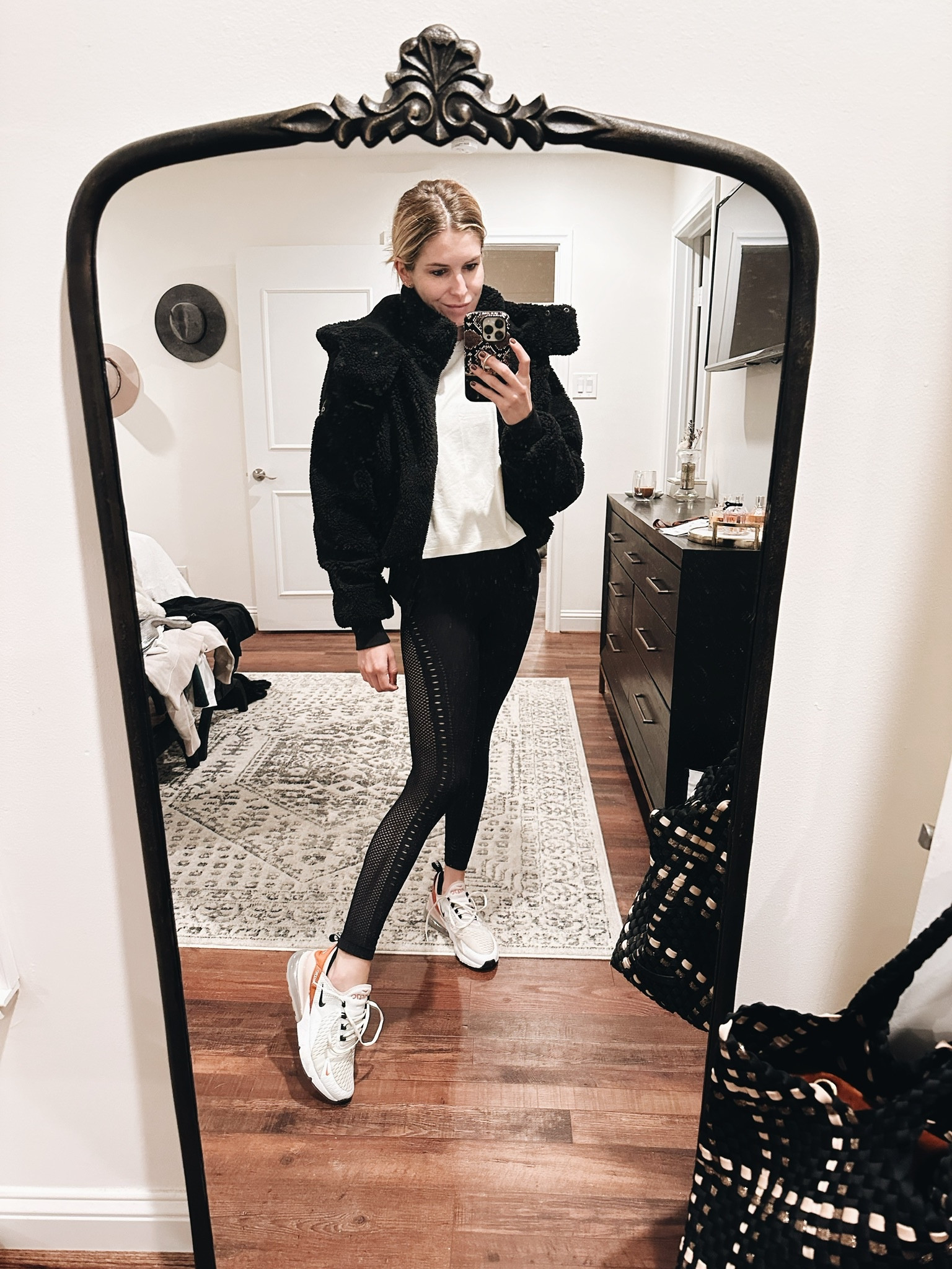 30% off my Alo coat plus some other favorites on sale! 

#LTKCyberWeek #LTKfitness #LTKstyletip