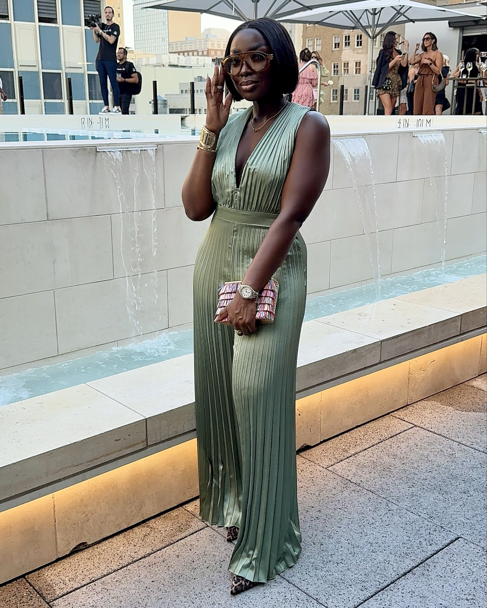 A moment for the jumpsuit! Wearing a medium, you need it 

#LTKCon 

#LTKStyleTip #LTKBeauty