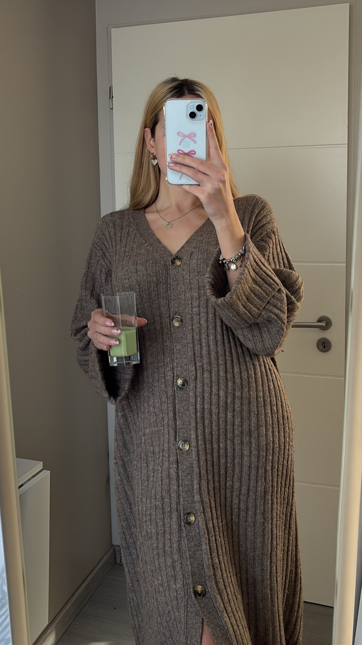 Neutral cardigan dress🤎✨🌸

#LTKSpringSale #LTKStyleTip #LTKSeasonal