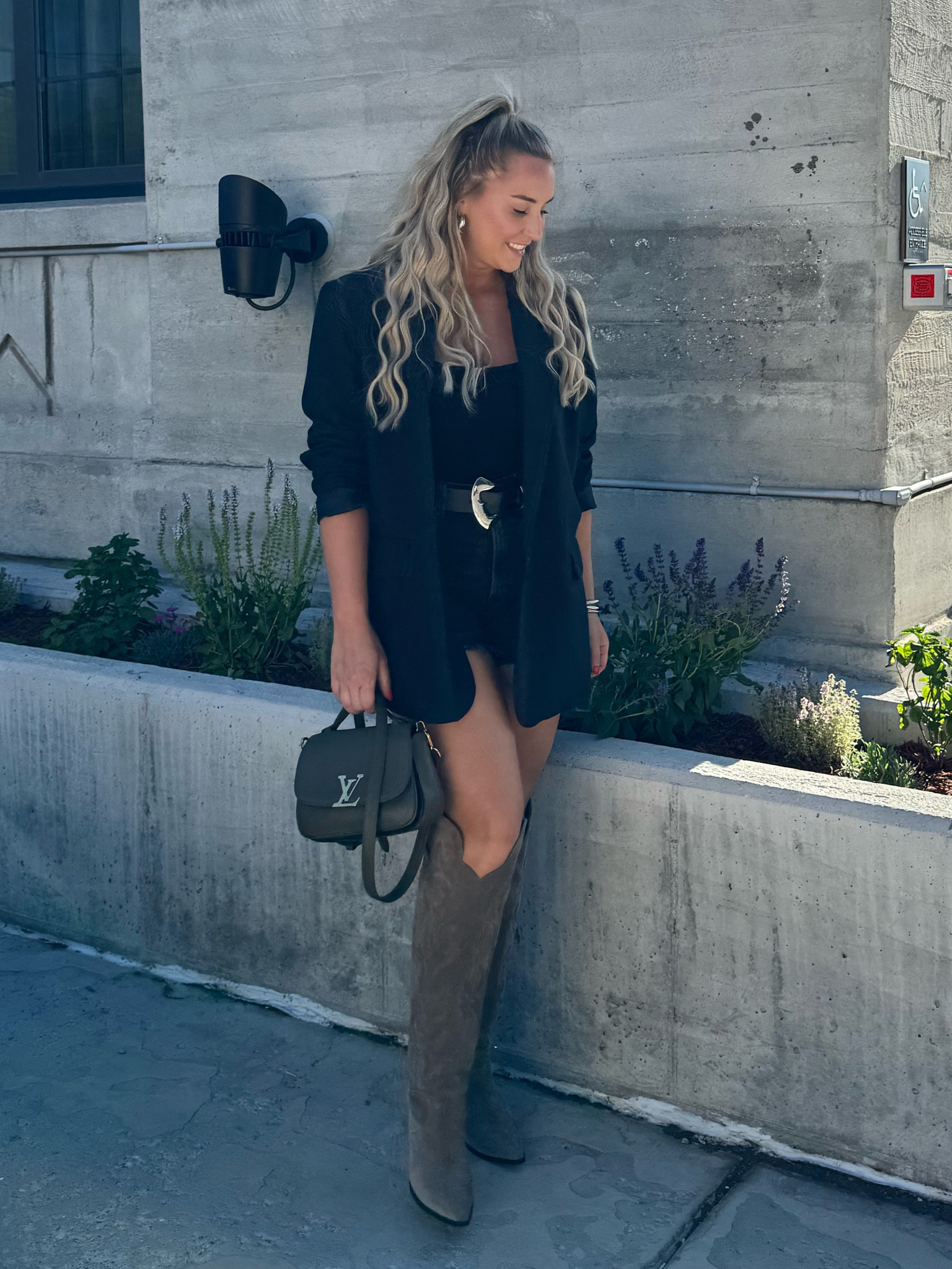 Minimal western chic outfit for the last night of our girls trip 🖤

Loved taking pieces from my closet that I wear on a normal basis and putting subtle western elements to them aka my Jeffery Campbell boots for this one 👌🏻 

Shorts: old linking similar 
Corset: 8/10
Blazer: XL

#LTKStyleTip #LTKShoeCrush #LTKMidsize