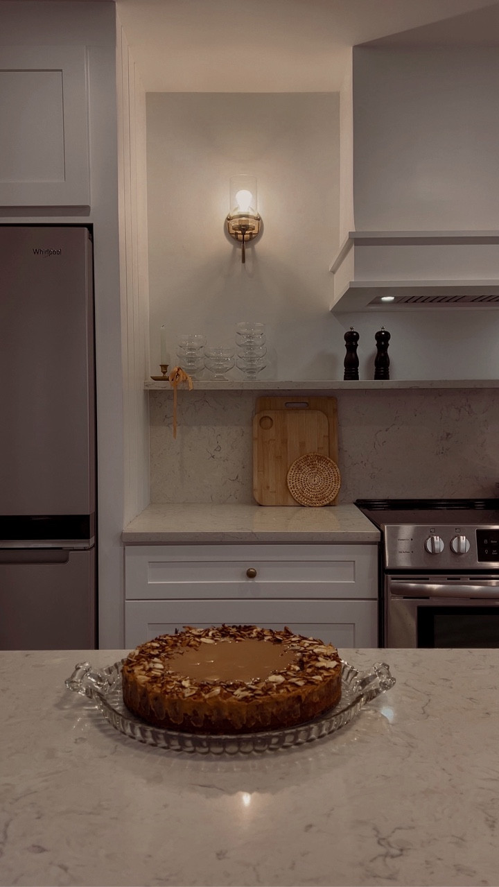 I'm not a regular-cheesecake girl — but this Dulce de Leche version? A couple of extra ingredients and suddenly it's silky, caramel-kissed, and dangerously decadent. 

I brought it to a church lunch and spent half the time answering: "Wait… YOU made this?" (Yes — and now you can too.)

If you want a crowd-pleasing dessert that tastes like you spent hours on it — but secretly didn't — this is the one.

Recipe pinned in the comments. 💬

💌 SAVE THIS to make for your next holiday gathering and tag me when you make it!