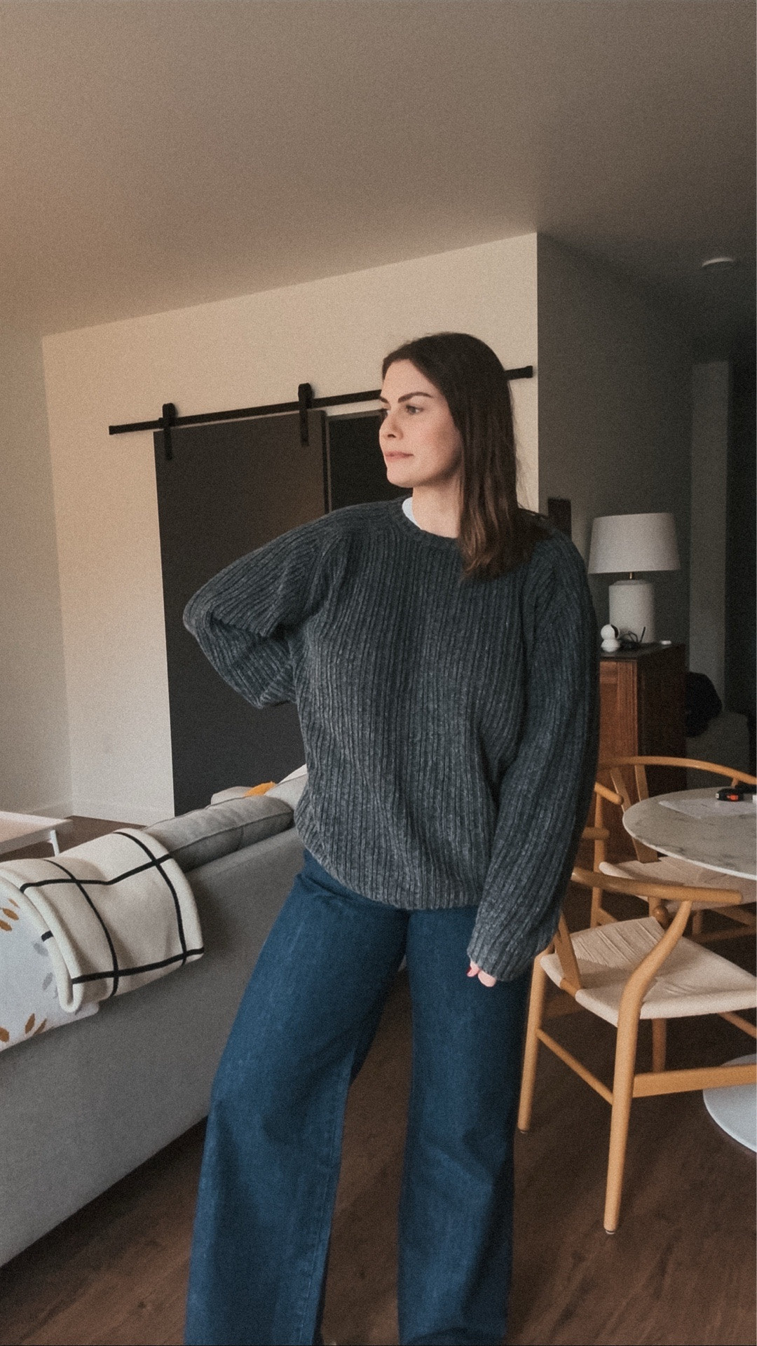 We can do hard things!! Getting dressed helps (a little). 

Comment ‘SHOP’ for links to exact and similar items. 

#midsizeootd #wfhoutfit #amodenim #woolrich #midsizedenim #madewell #mejuri