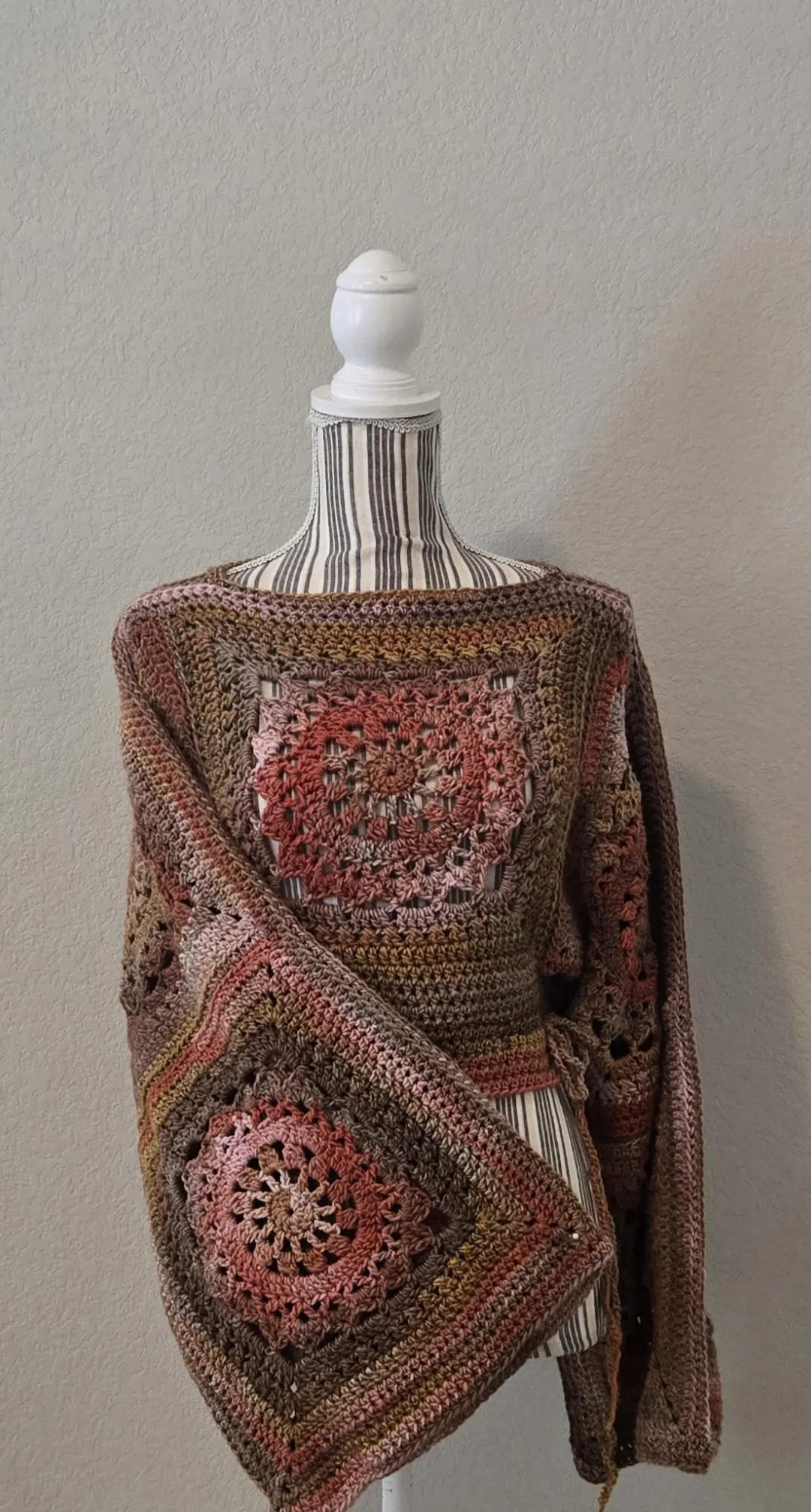 Halter, crop top, crochet, boho, hippie, bohemian, fairycore, patchwork, mori, cottagecore, shrug... | Etsy (US)