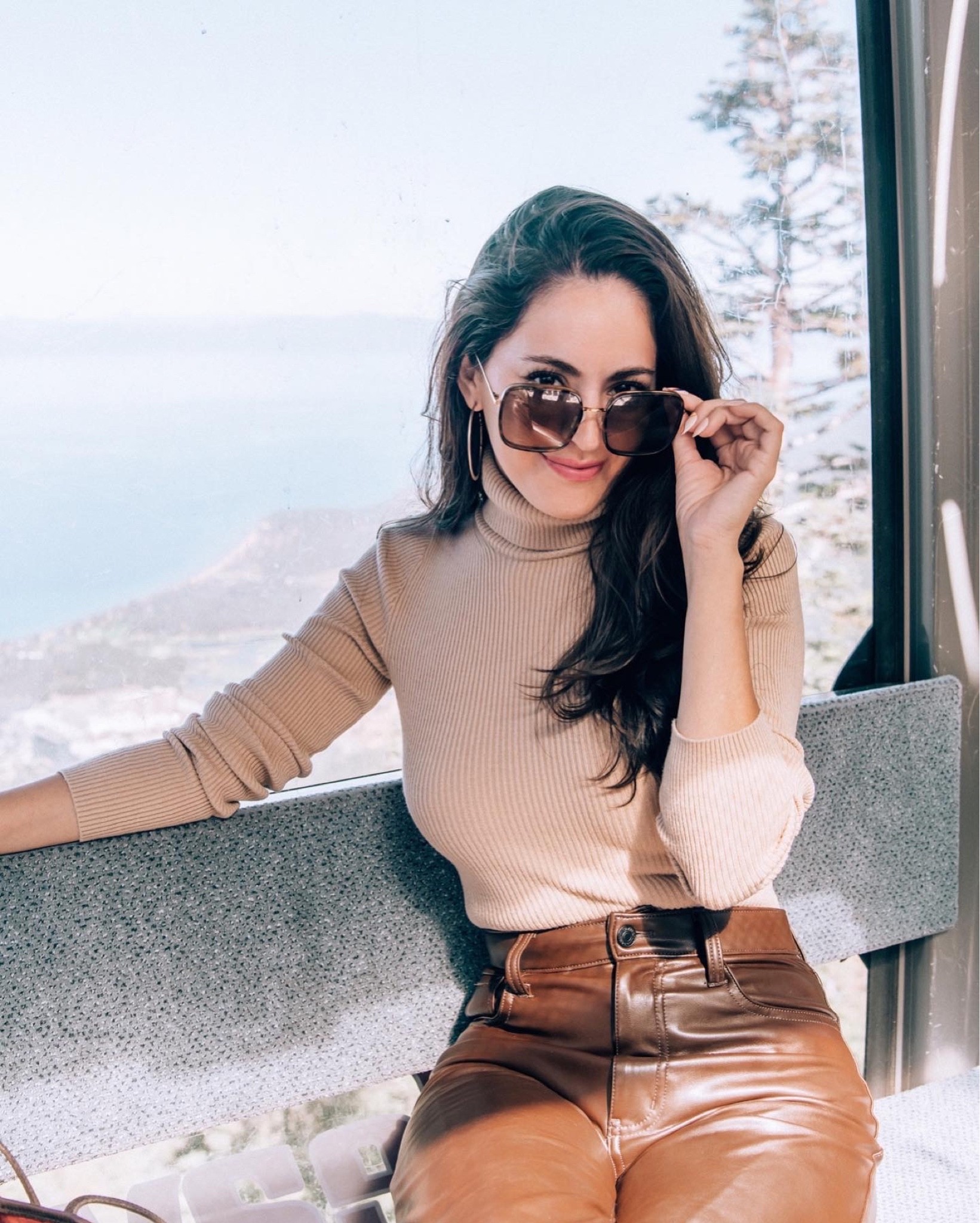 Meredith Blake vibes for fall 

#LTKSeasonal #LTKunder100