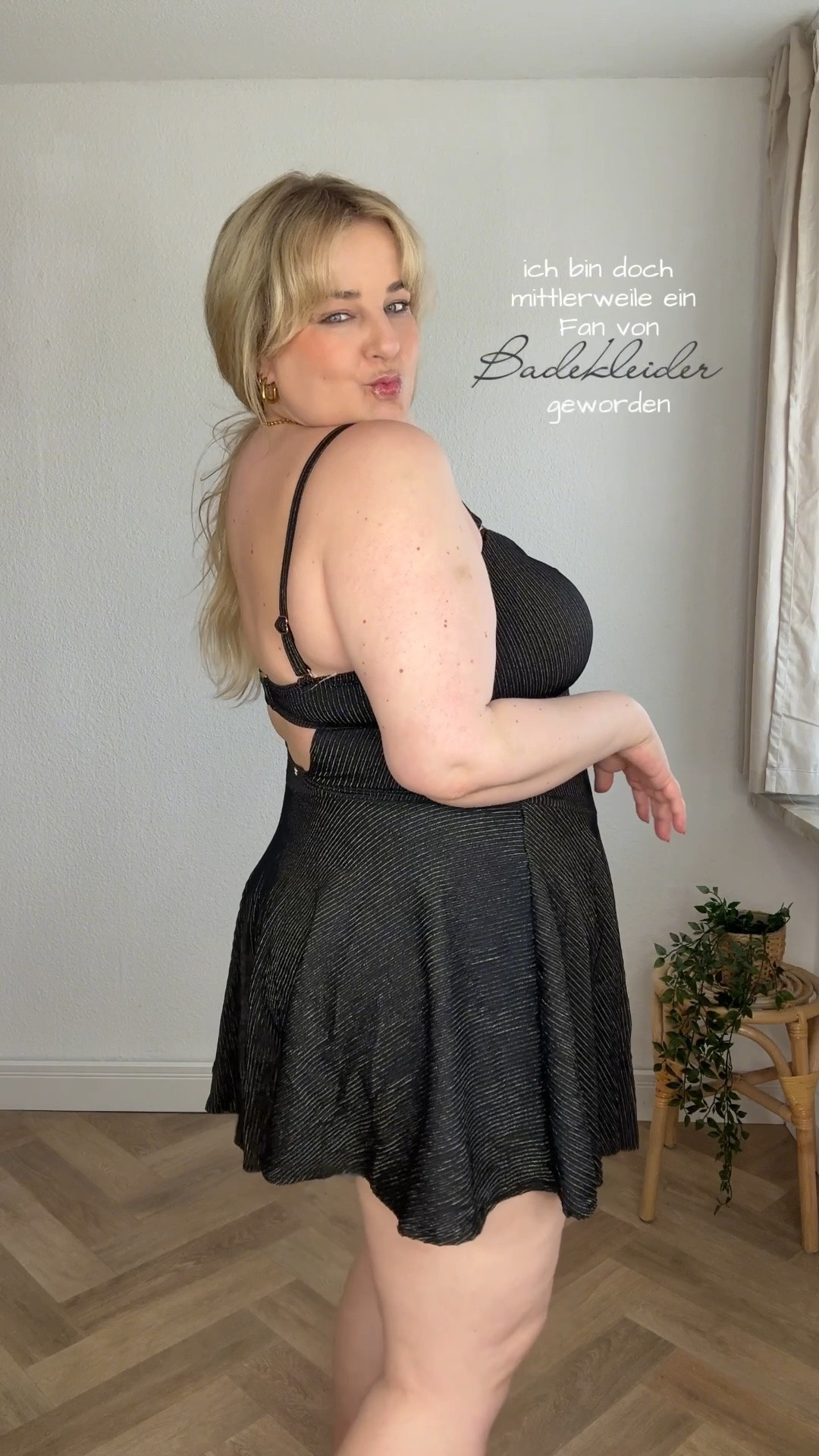 Bademode an einem dicken Körper 👋🏻

#plussizefashion #großegröße #bademode #bikini #badeanzug #badekleid #sommer

#LTKsummer #LTKswimwear #LTKplussize