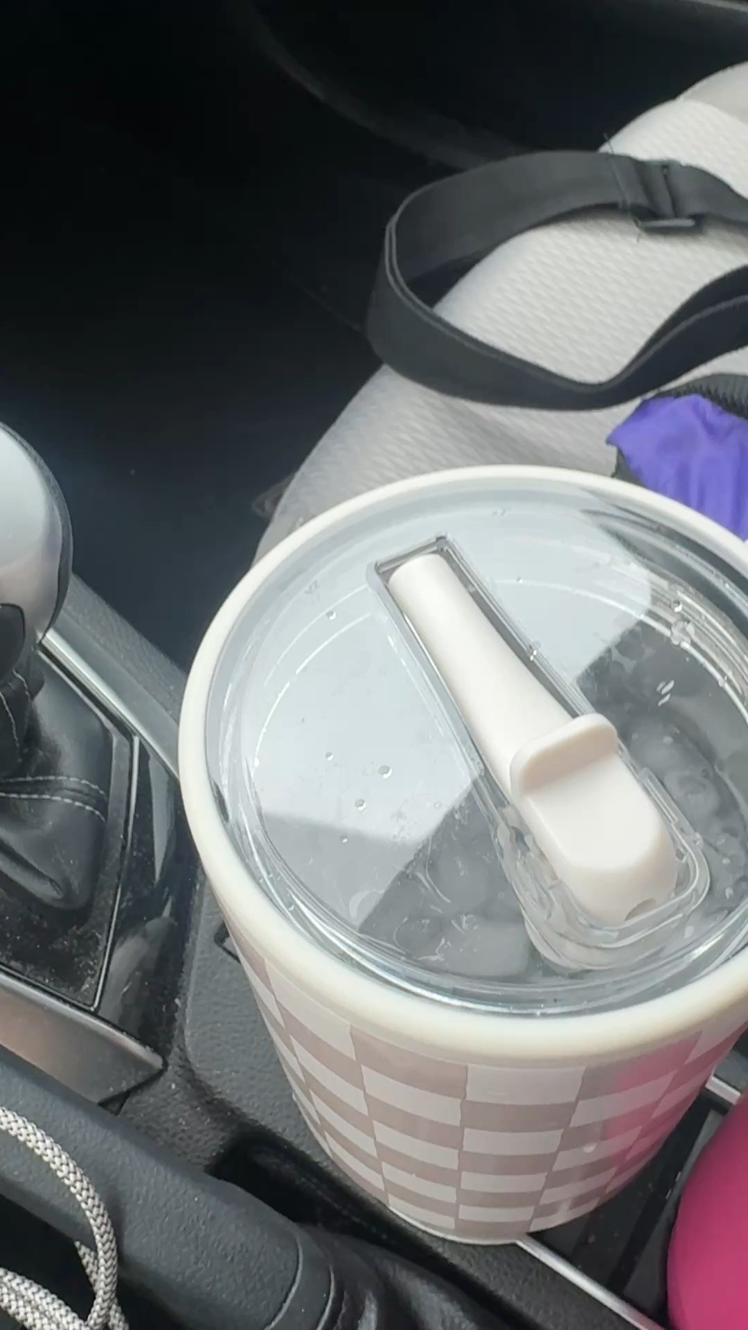 It’s huge, but still fits in the drink holders in my car! #hydrojug #waterbottle #water #hydrojuglife #waterbottles