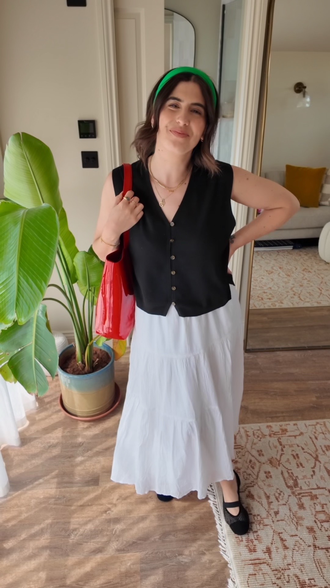 White Uniqlo skirt 

#LTKsummer #LTKspring #LTKuk