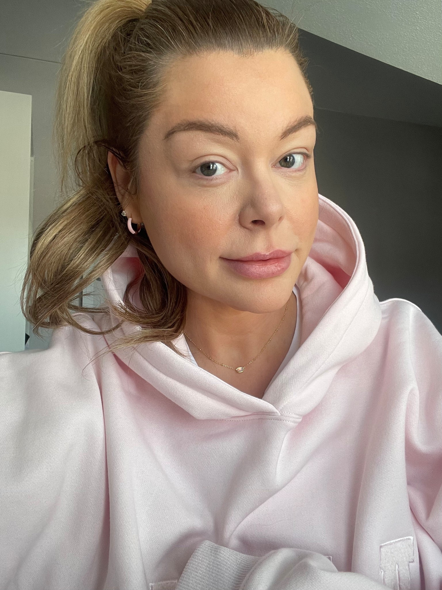 Obsessed is an understatement 🎀 This pink Aritzia hoodie is that girl—soft, cozy, oversized in the best way, and perfect for everyday wear. Whether I’m doing school pickup, working from home, or living in my loungewear era, this hoodie is on repeat.

If you love neutral + pastel outfits, cozy mom outfits, athleisure, fall layers, winter basics, or minimal street style, this one checks every box. The fabric is buttery soft, warm without being bulky, and gives that effortless model-off-duty vibe.

#LTKmomlife #LTKValentine #LTKootd