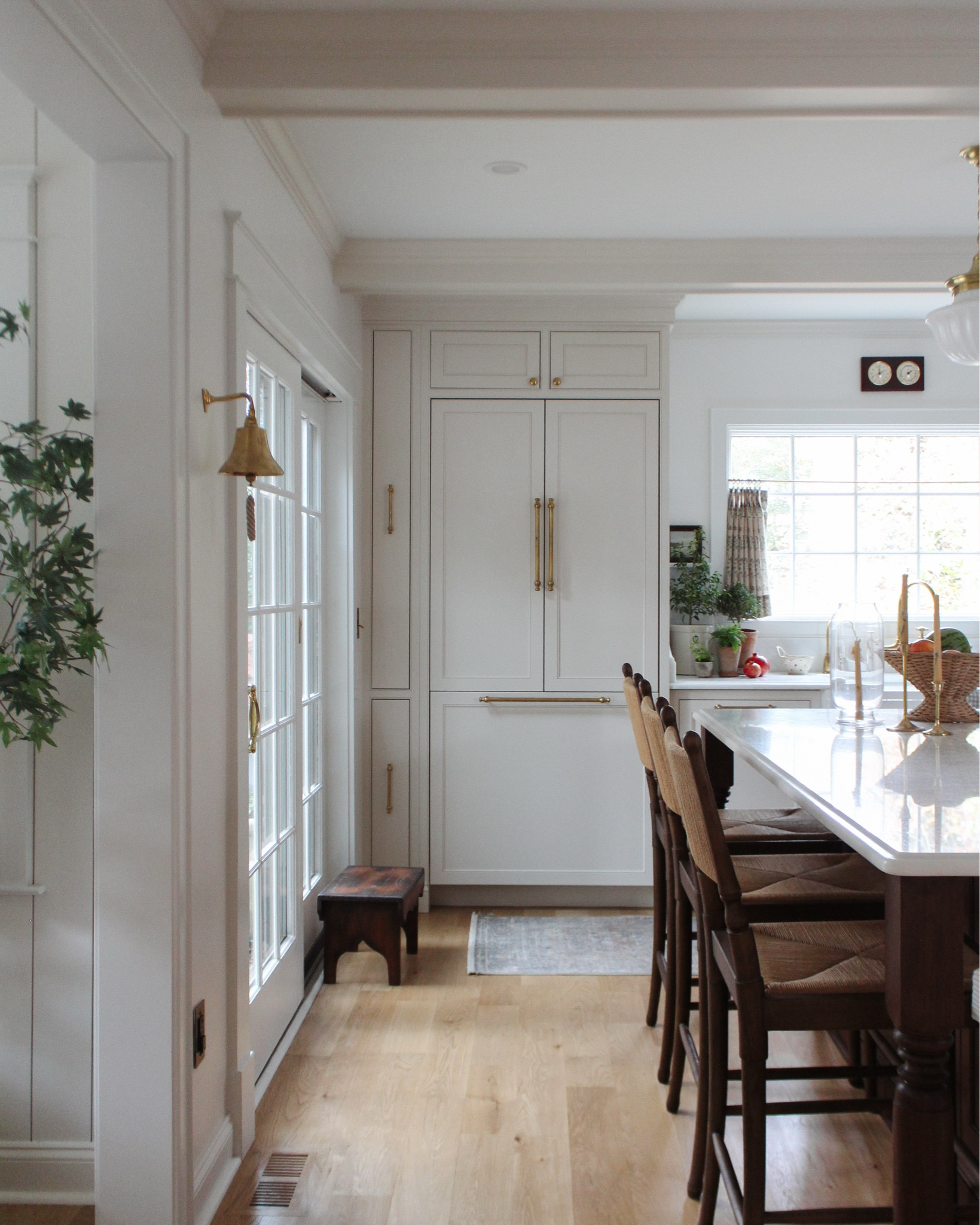 Kitchen stills that are good for the soul ✨ With some new, curious faces, I’m offering up all the details of the kitchen. You can read all about each decision and finish, and shop the entire space! Just comment KITCHEN and then check your inbox 🤍