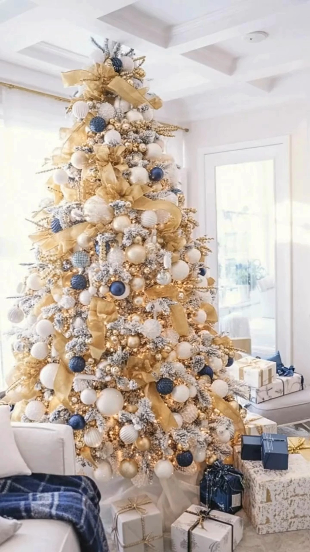 Everyone asks if this tree was professionally decorated. Nope - just smart shopping! 🎯
This blue, white and gold Christmas tree looks expensive but costs WAY less than you'd think. I'm talking under $500 for the whole look if you shop strategically. The secret? Mixing budget-friendly Target and Amazon finds with a few statement pieces. Every product is linked below - from the flocked tree to those gorgeous navy velvet ornaments. Let's make your tree the star of the season! 🎄💙




 

 #LTKHoliday #LTKSeasonal #LTKHome