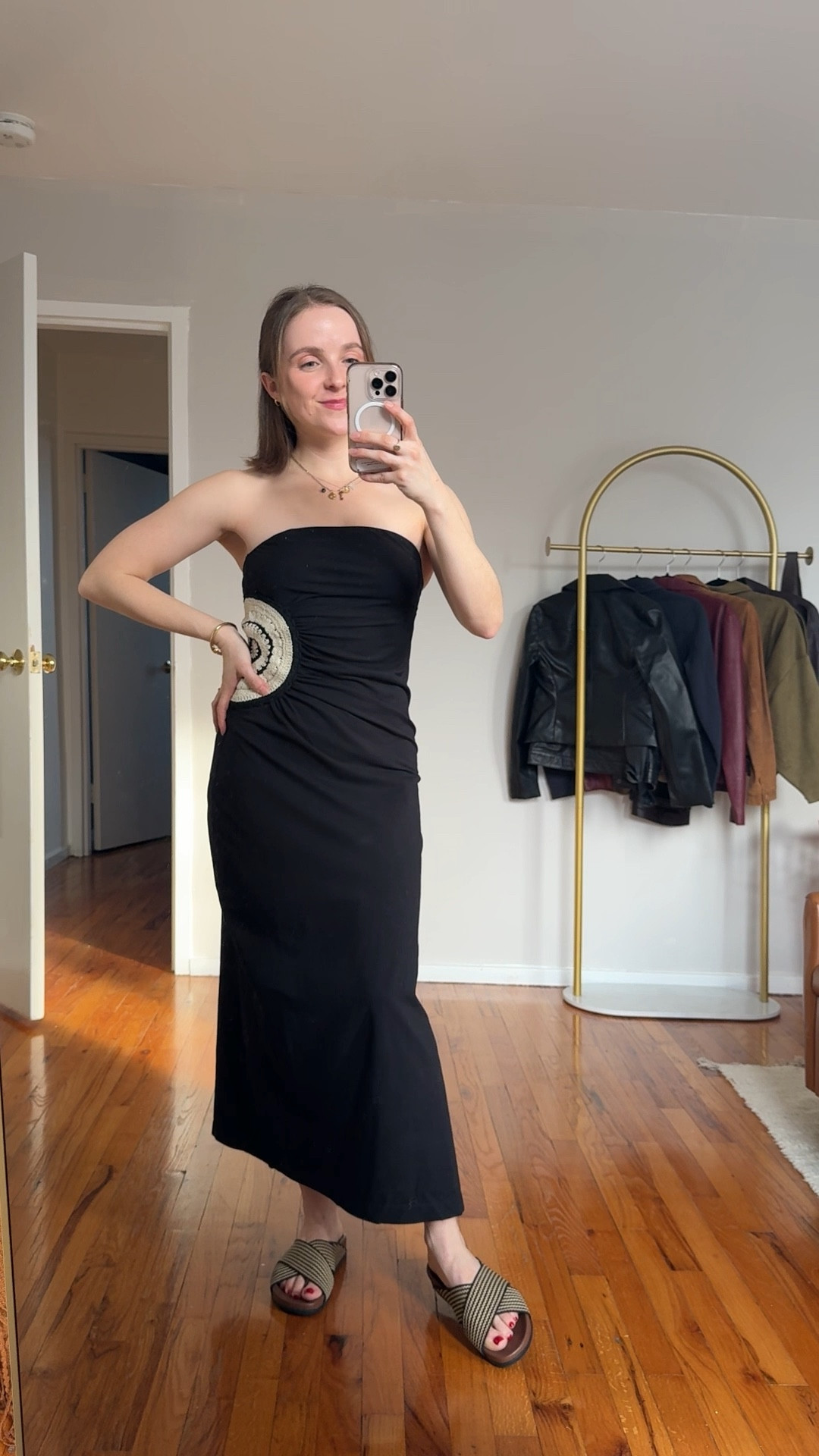 Stretchy cotton beach dress for Hawaii! Comes with removable straps in case you don’t want strapless. Wearing xs petite 
Rothy’s recycled water bottle sandals size 7



#LTKTravel #LTKootd #LTKSaleAlert