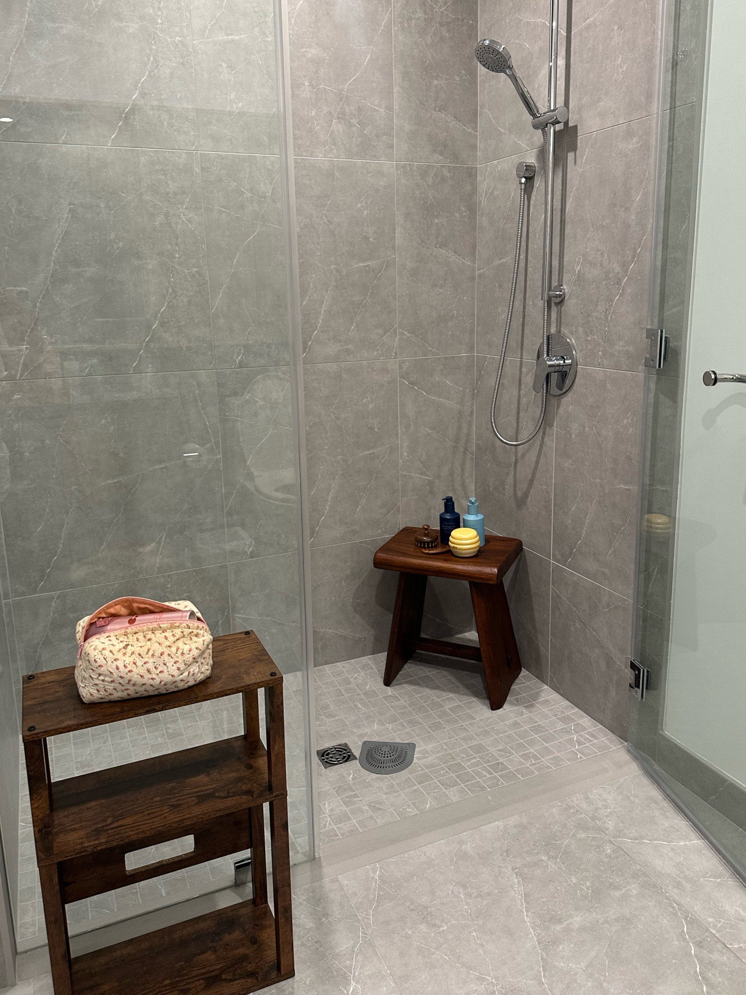 girl shower 🫧🚿

#bathroomdecor #bathroomorganization #bathroomideas 

#LTKHome