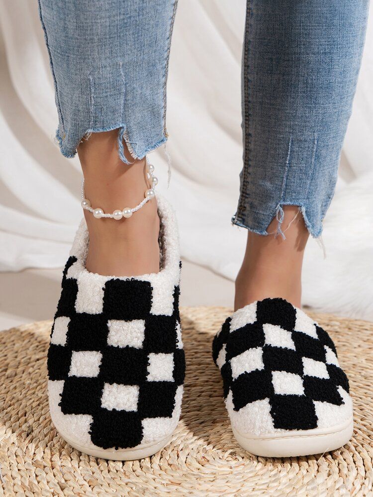 Women Plaid Pattern Bedroom Slippers, Fabric Fashion Home Slippers | SHEIN