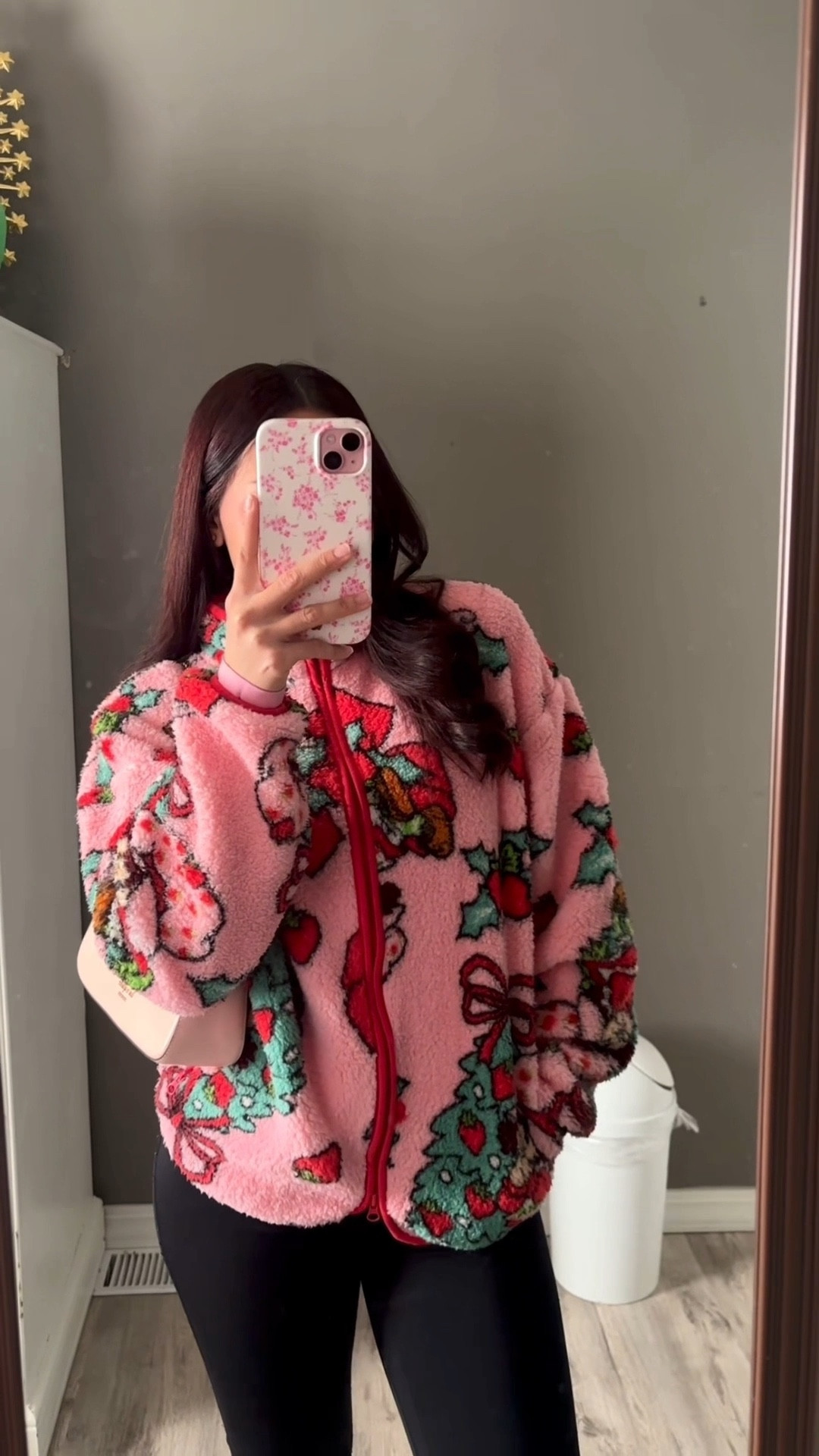 STRAWBERRY SHORTCAKE JACKET🍓✨

#LTKdayinmylife #LTKootd #LTKgrwm