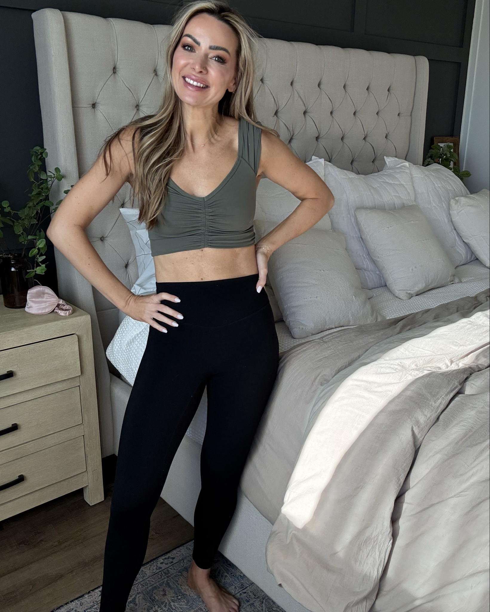 Amazon workout outfit
Workout tank size small 
Black yoga pants size small 
Linking all my Amazon workout equipment from Amazon

#LTKActive #LTKVideo #LTKFitness