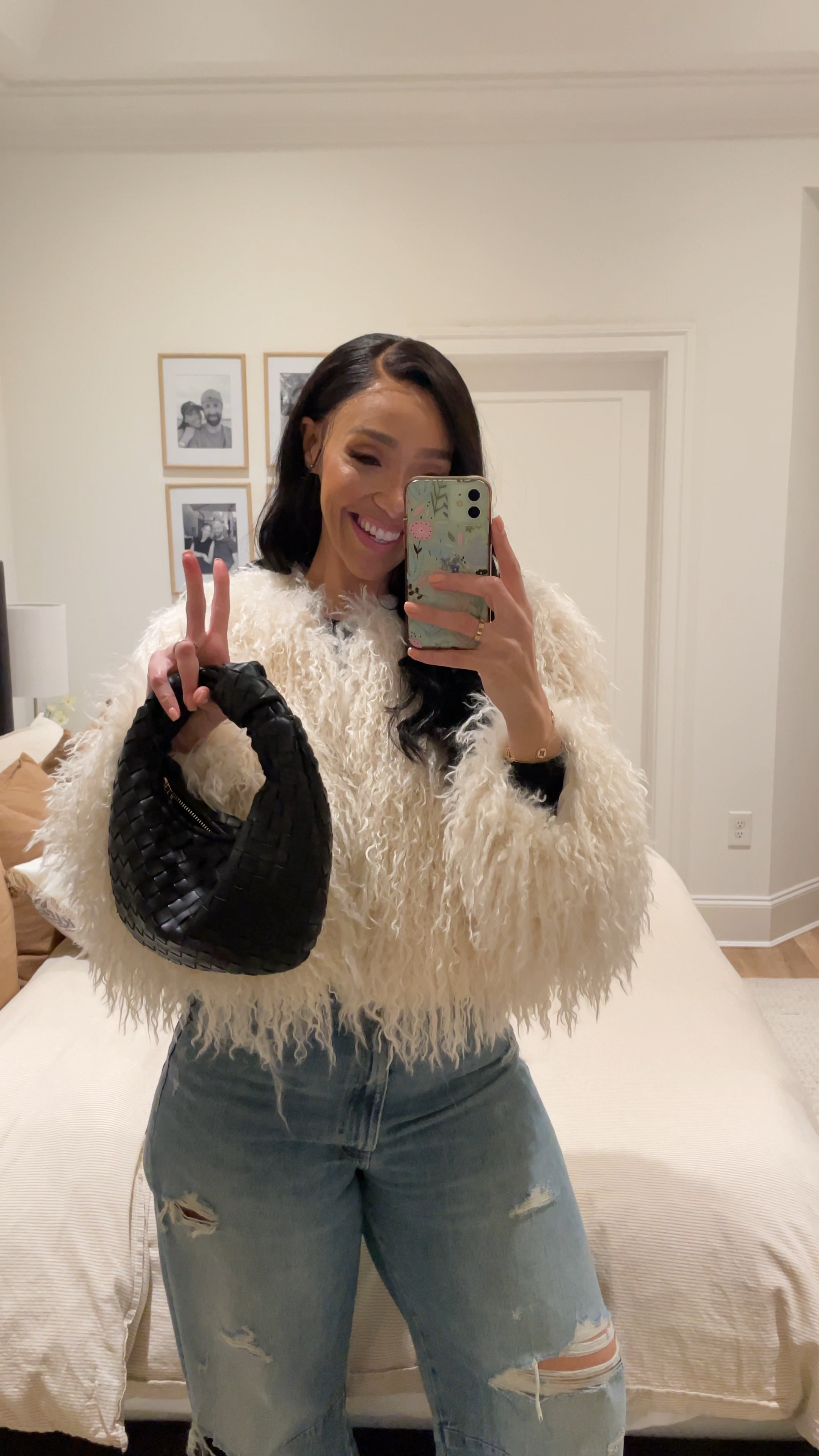 Cute outfit 🤍 
Jacket & Jeans are Zara (can’t link) 

#LTKSeasonal #LTKStyleTip #LTKMidsize