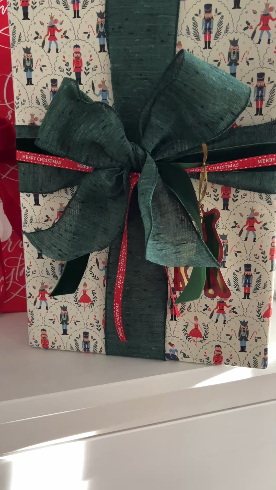 Christmas gift wrapping 🎄

#LTKHoliday #LTKSaleAlert #LTKGiftGuide