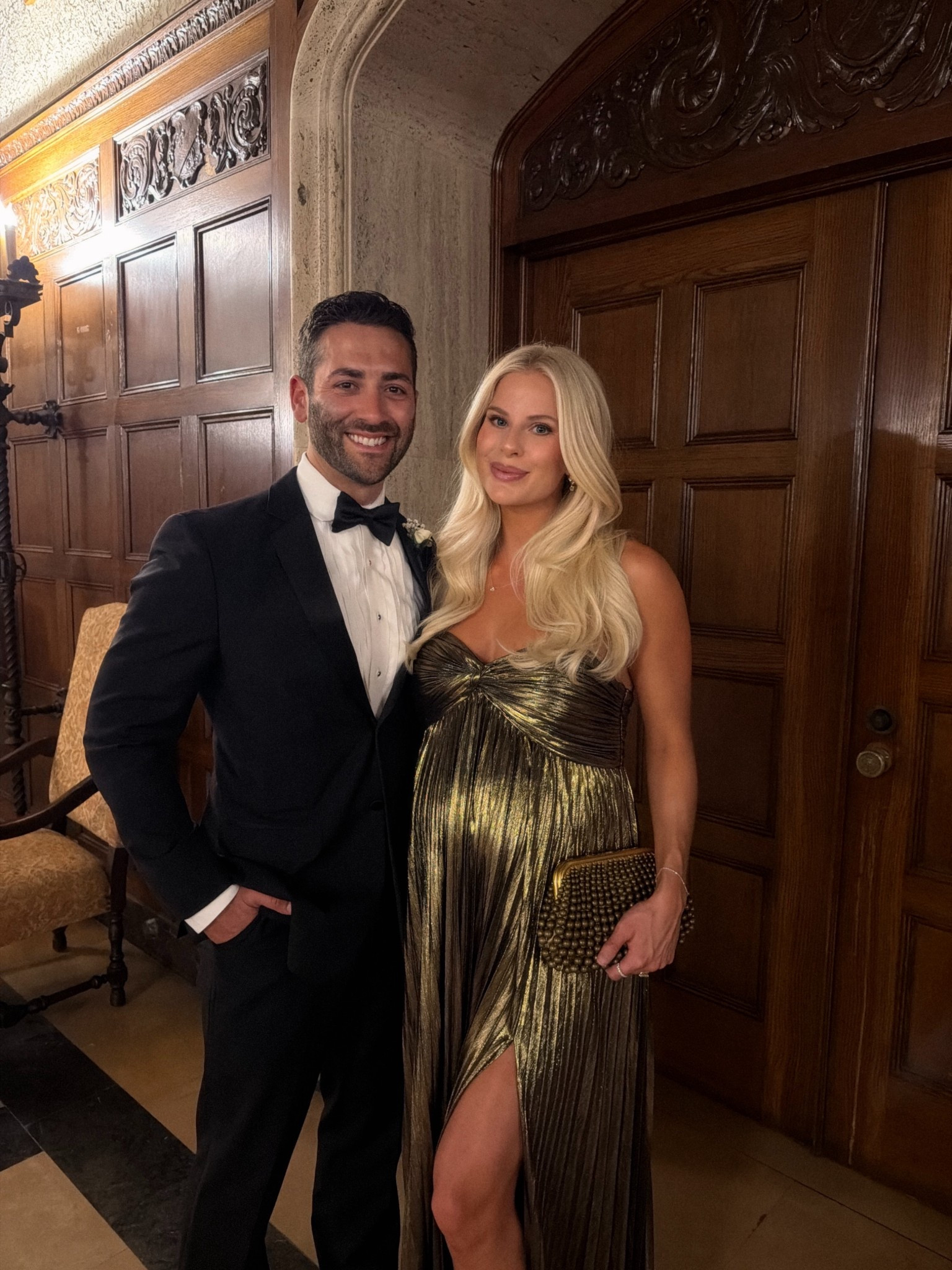 Sized up to a large in dress for pregnancy (true size is small, the medium wouldn't zip over my chest.. if you're pregnant, you could get away with sizing up 1 size depending on chest size!). Gift “KPSG20!” For ring & necklace black tie wedding guest dress, bump friendly wedding guest dress, pregnant wedding guest dress, black tie wedding dress, spring wedding