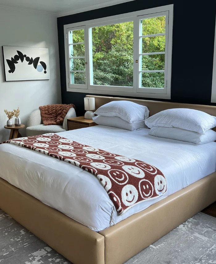 Two-Tone Smiley Buttery Blanket | The Styled Collection