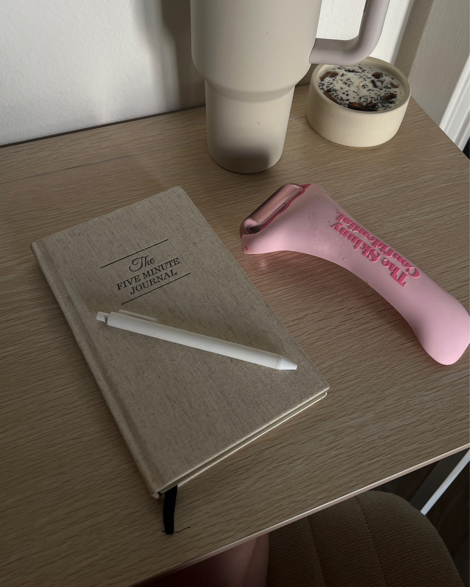 morning routine: journal + ice roller 