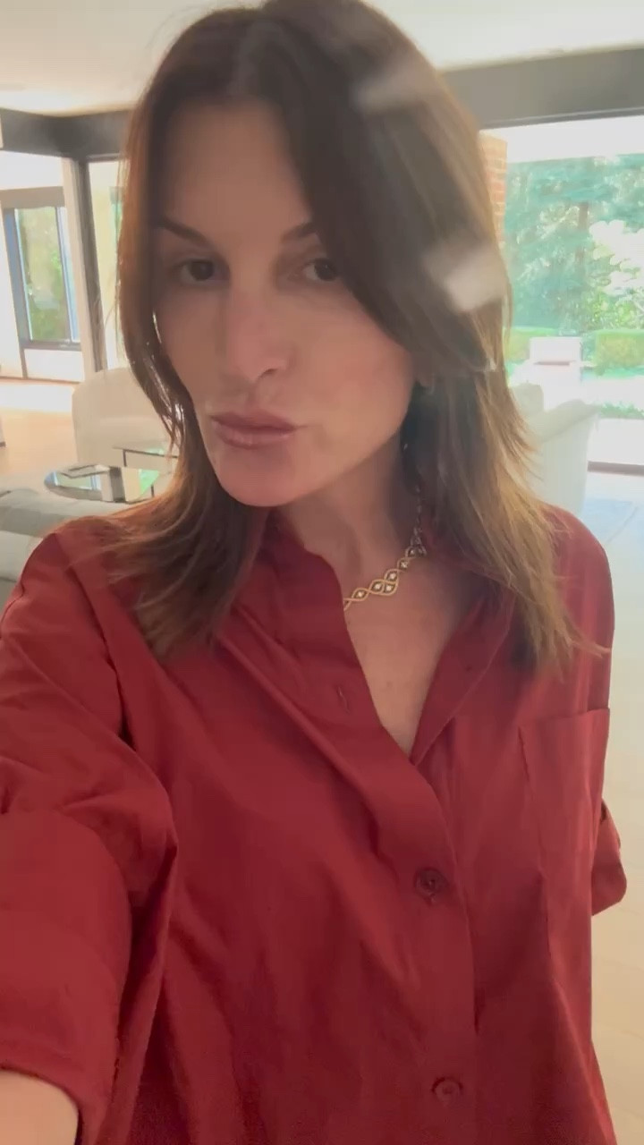 OOTD

TOP TWP CLOTHING
JEANS BOTTEGA.  ON REPEAT
SHOES HERMES 
EARRINGS MELISSA KAYE

❤️ EAB

#LTKSeasonal #LTKShoeCrush #LTKStyleTip