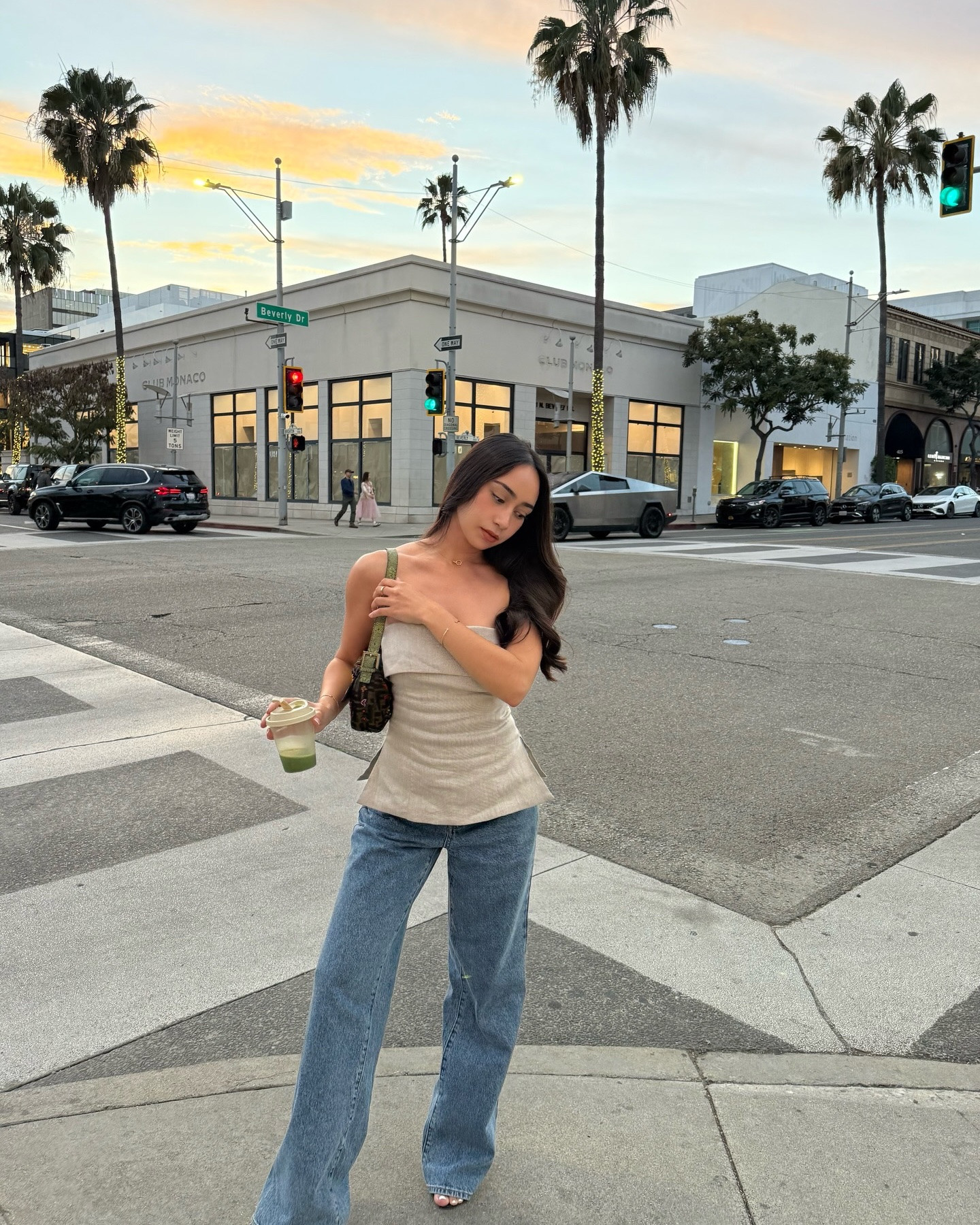 Meet ya for matcha 

#pinterestgirl #pinterestphoto #pinterestaesthetic #pinterestinspo #pinterestoutfit