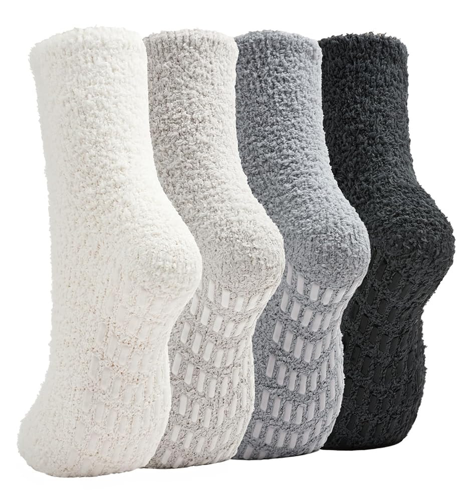 Slipper Socks for Women Men Grip Hospital Socks with Grips Fuzzy Non Slip Warm Womens Gifts | Amazon (US)