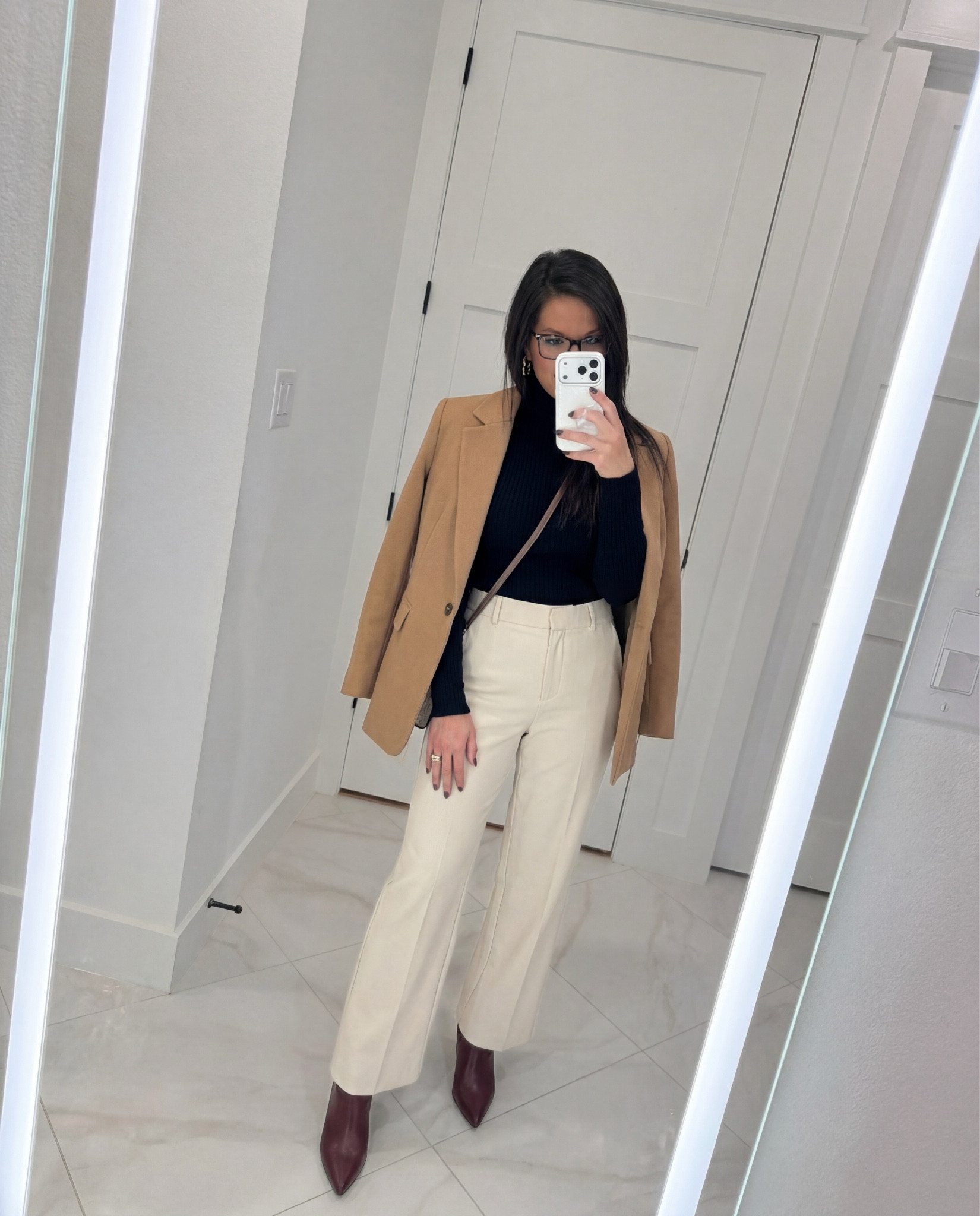 Chic casual feels for today 🖤

#LTKFindsUnder100 #LTKootd #LTKPetite