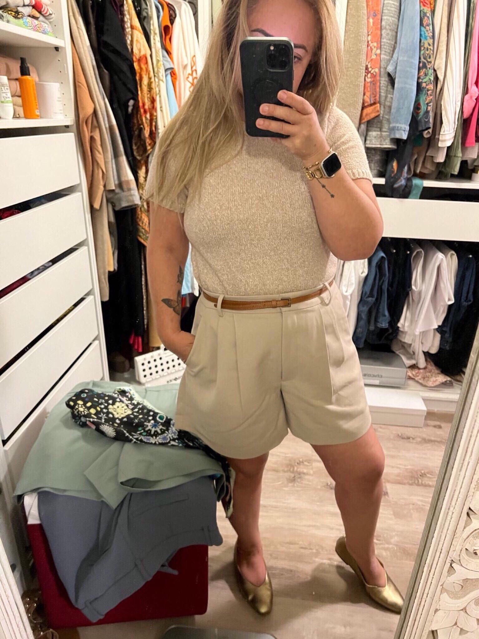 Casual outfit idea! 
Perfect for travel. 

Travel outfit idea, casual outfit 



#LTKTravel #LTKStyleTip #LTKMidsize