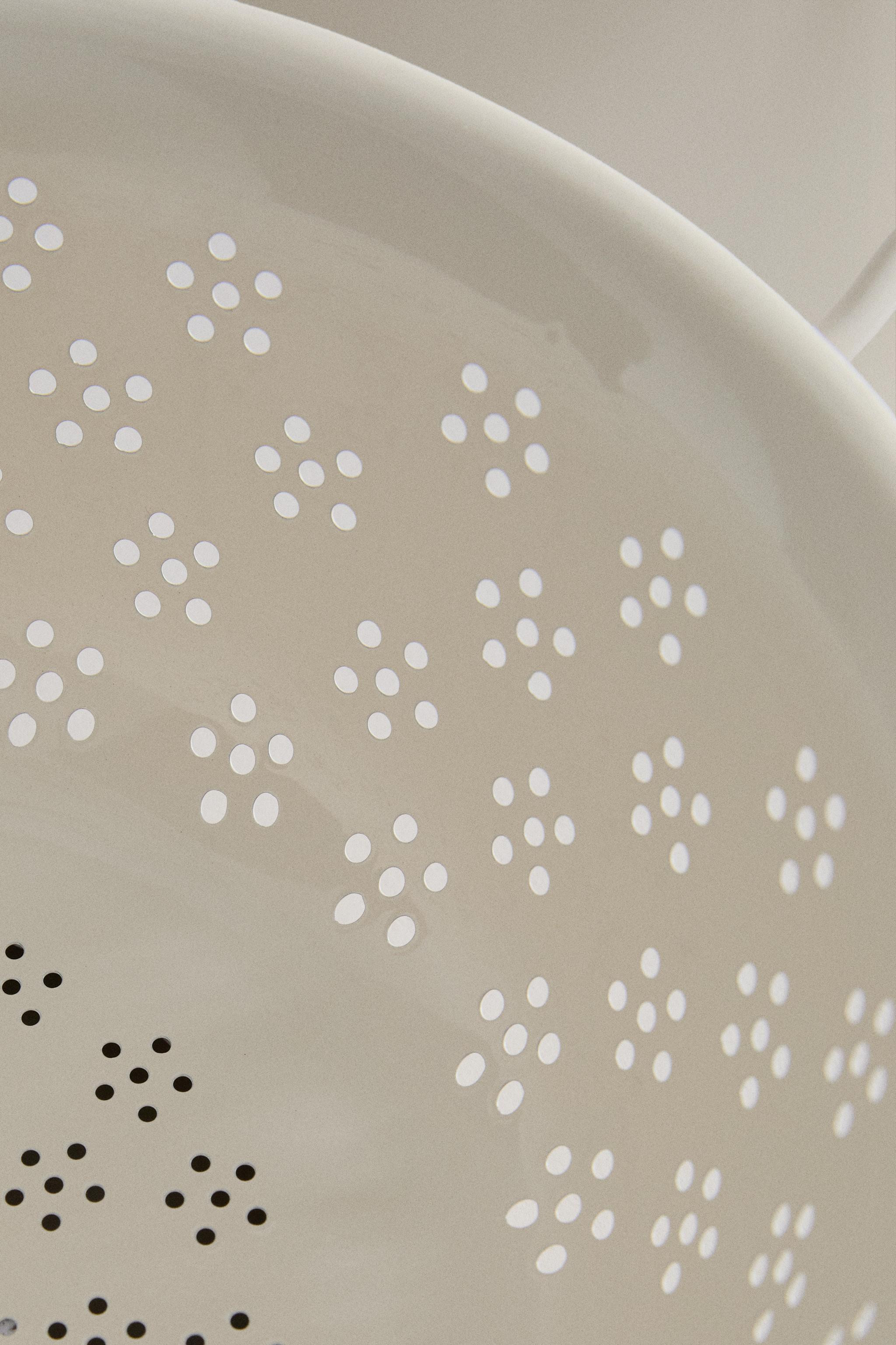 FLORAL PRINT KITCHEN COLANDER | Zara US